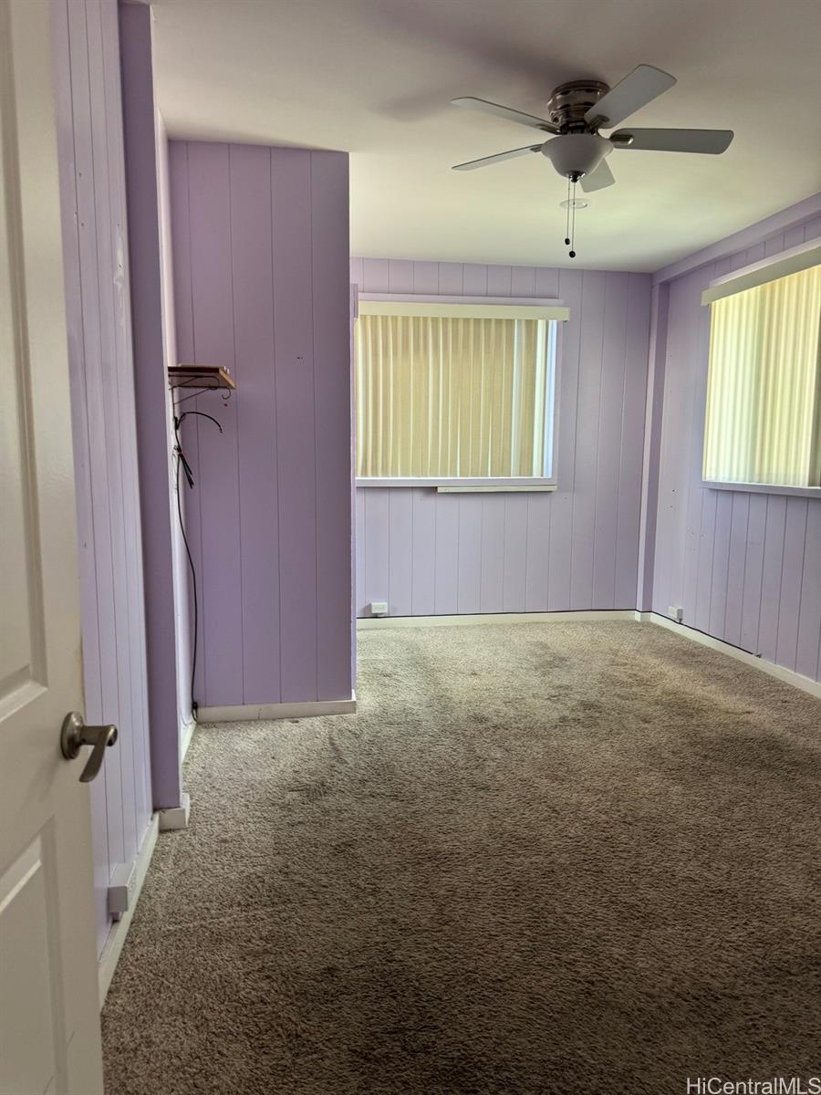 Photo 4 of 17