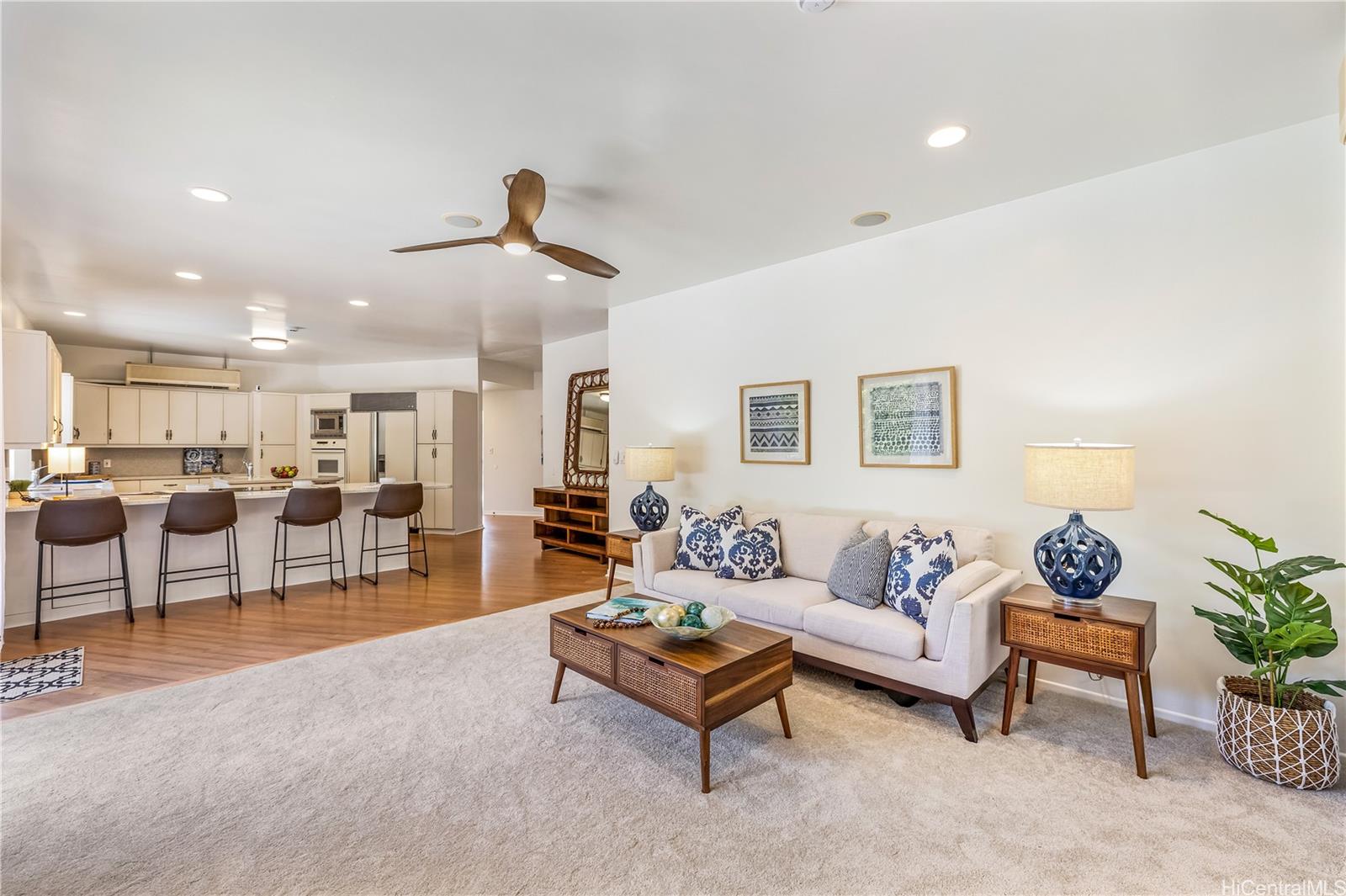 5926 Kalanianaole Highway