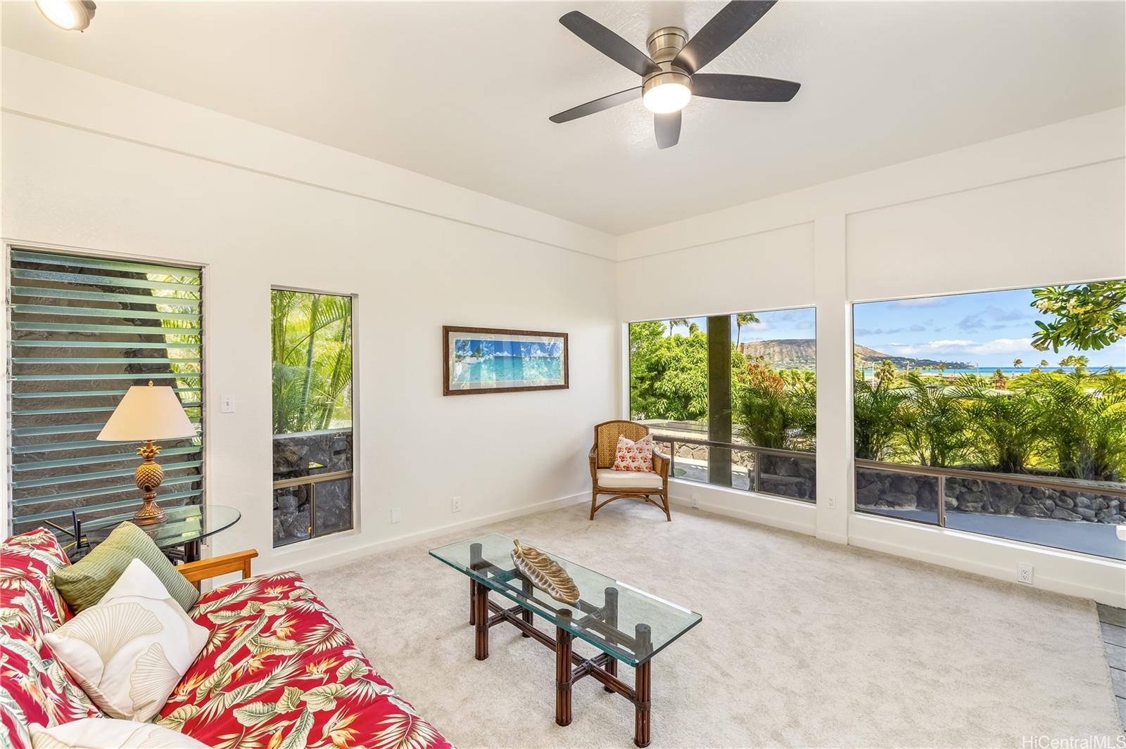 5926 Kalanianaole Highway