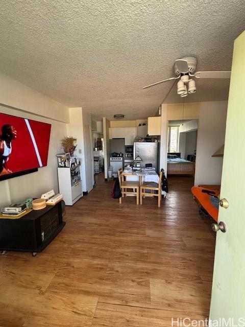 Photo 6 of 15