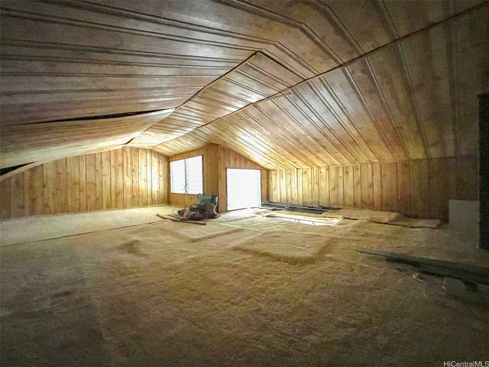 Photo 17 of 25