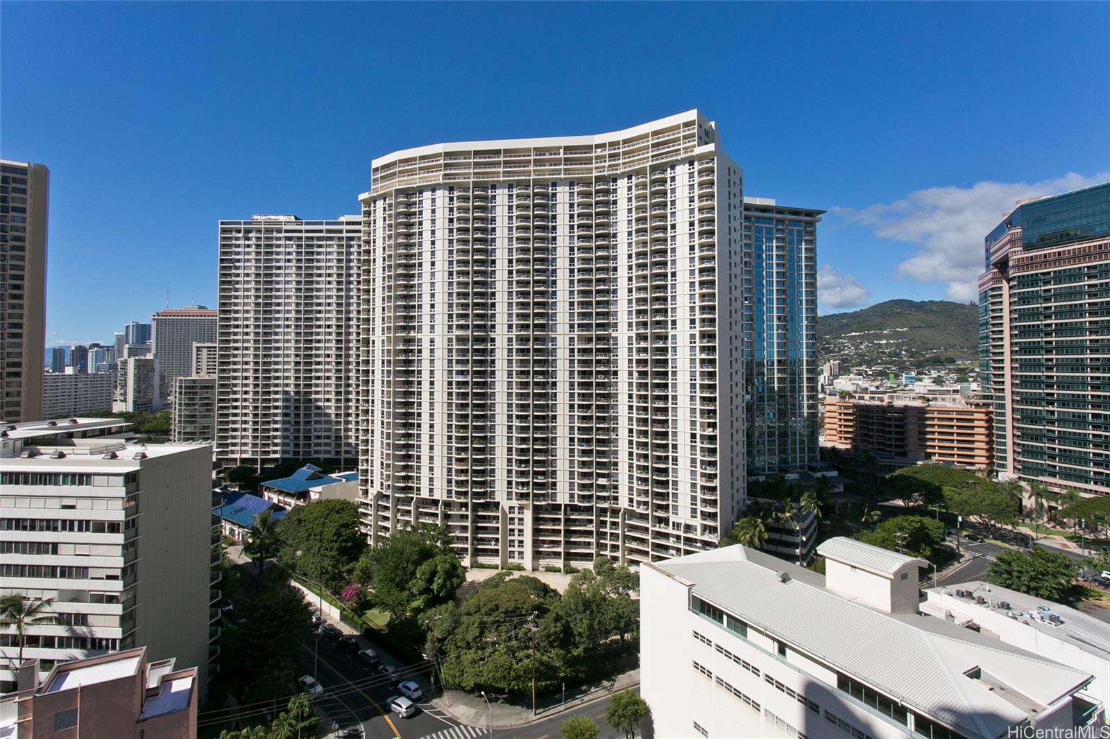 469 Ena Road 2304