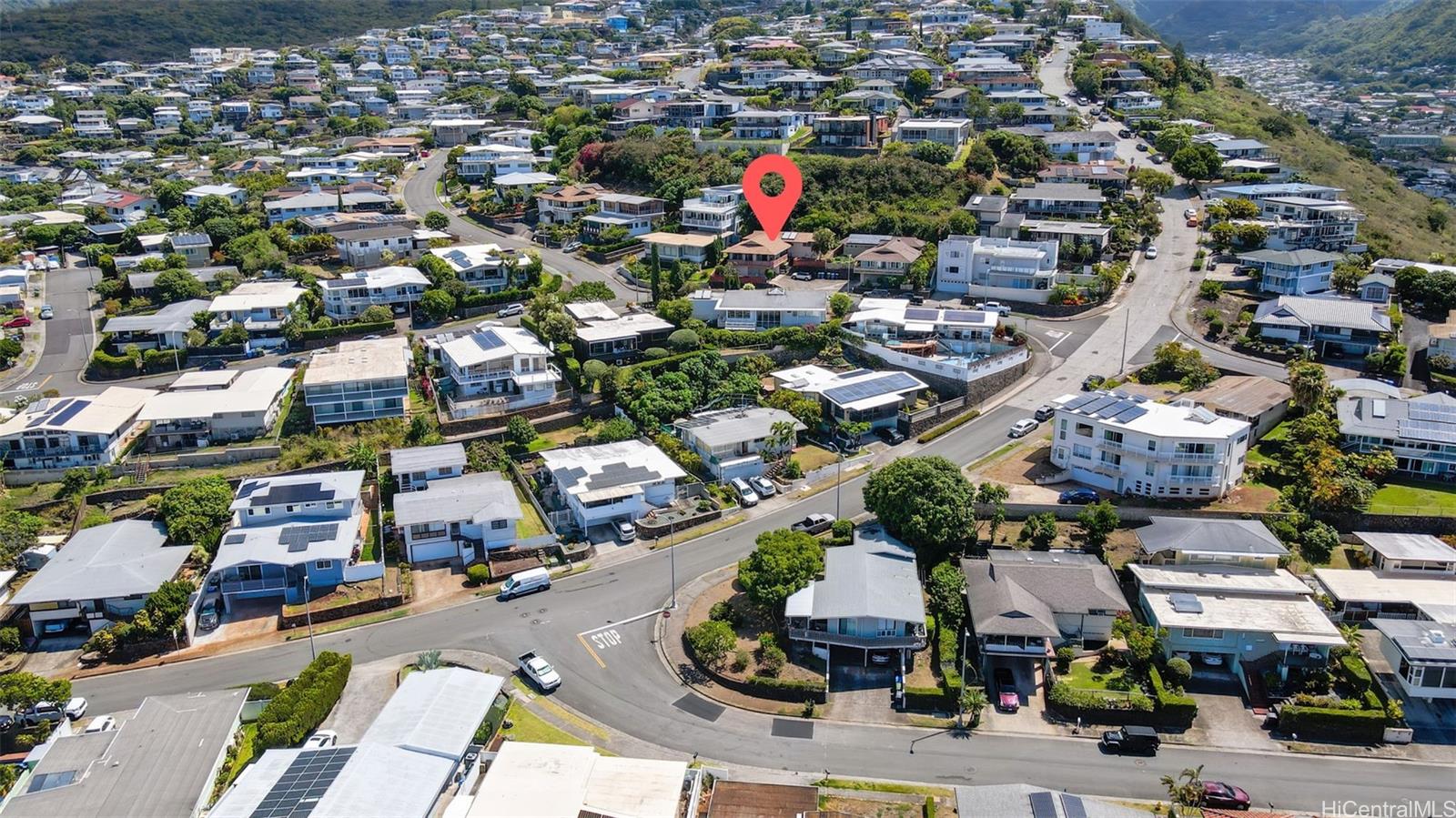 1482 Kalaepohaku Street