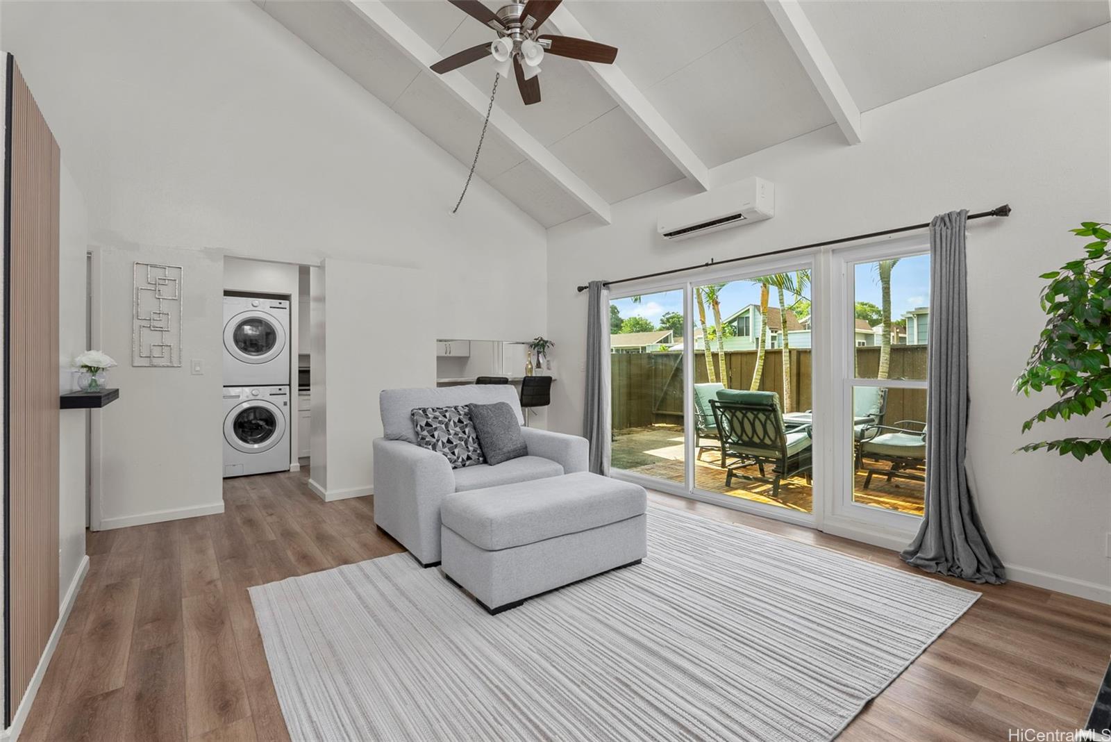 94-557 Makohilani Street 1060