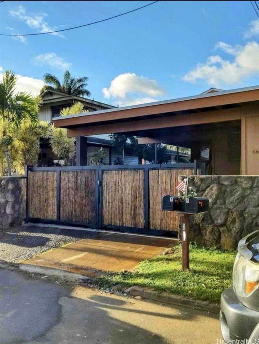 66-924 Kamakahala Street