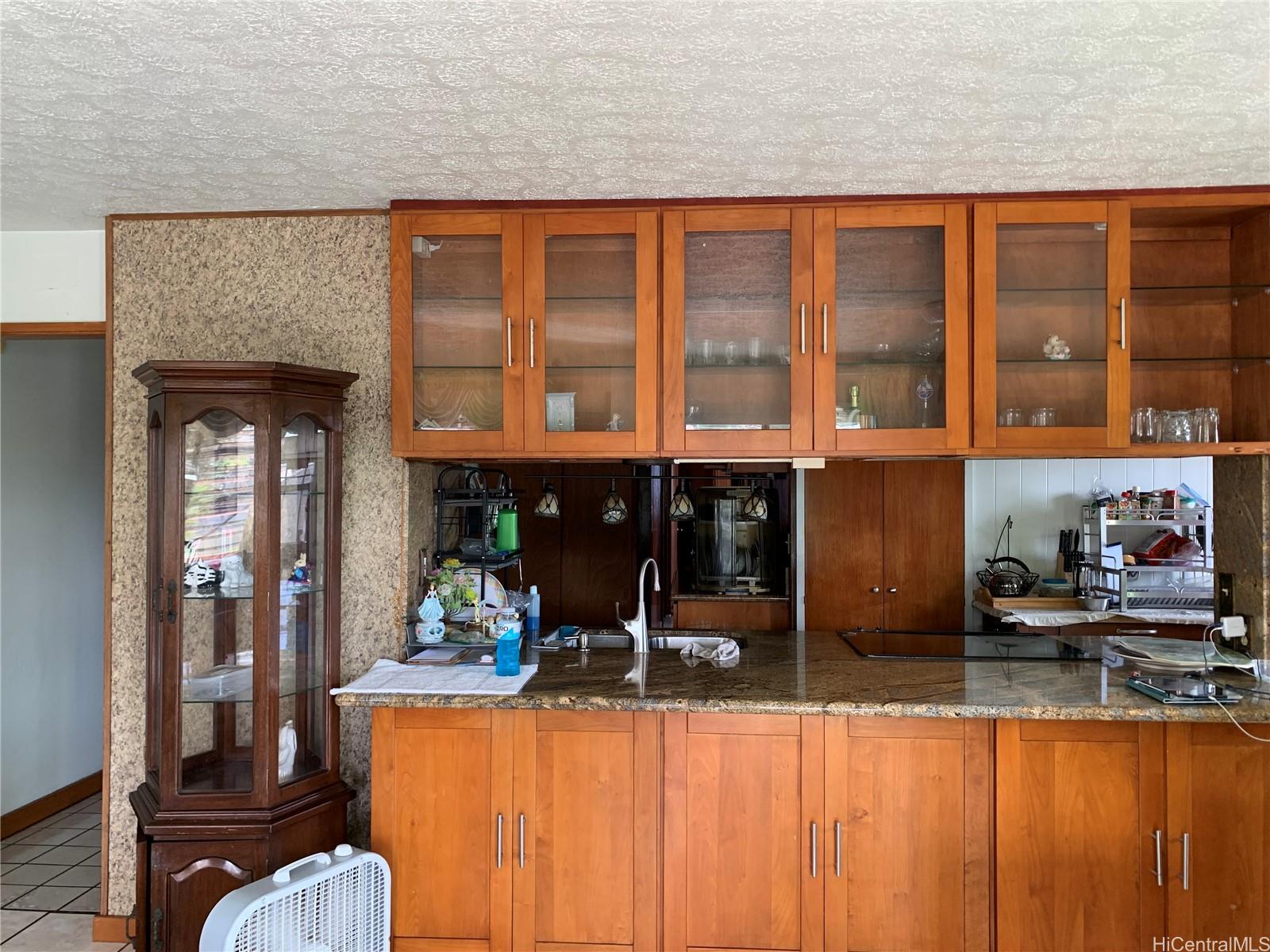 Photo 10 of 22
