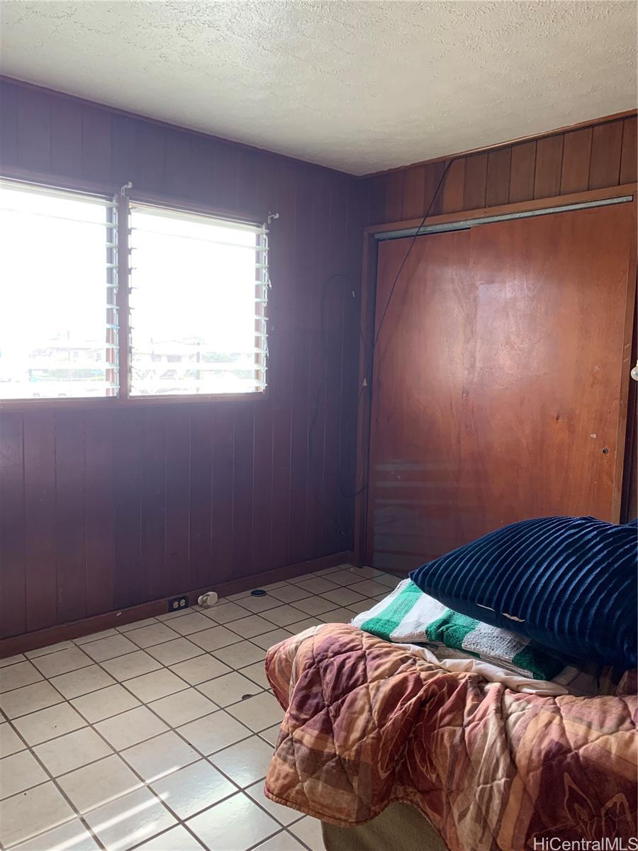 Photo 14 of 22