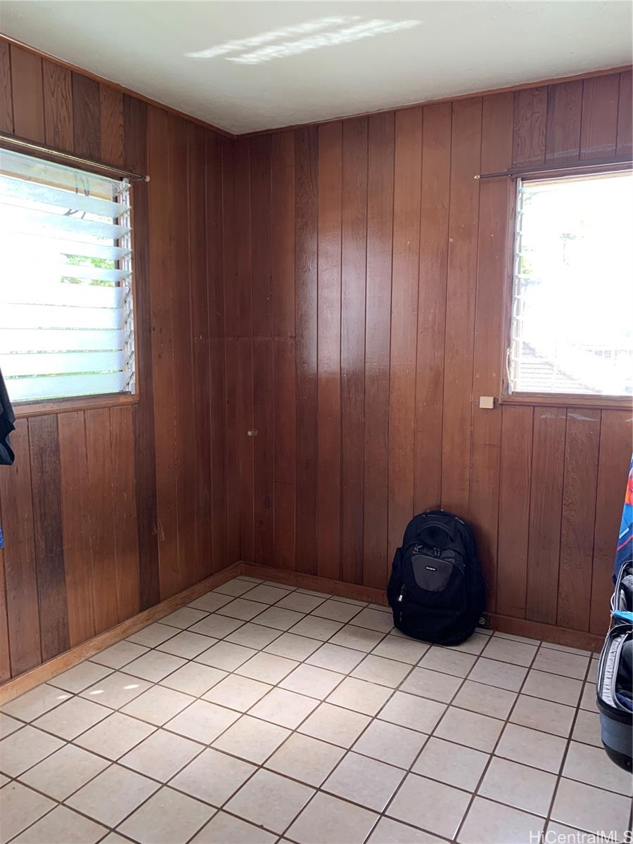 Photo 15 of 22