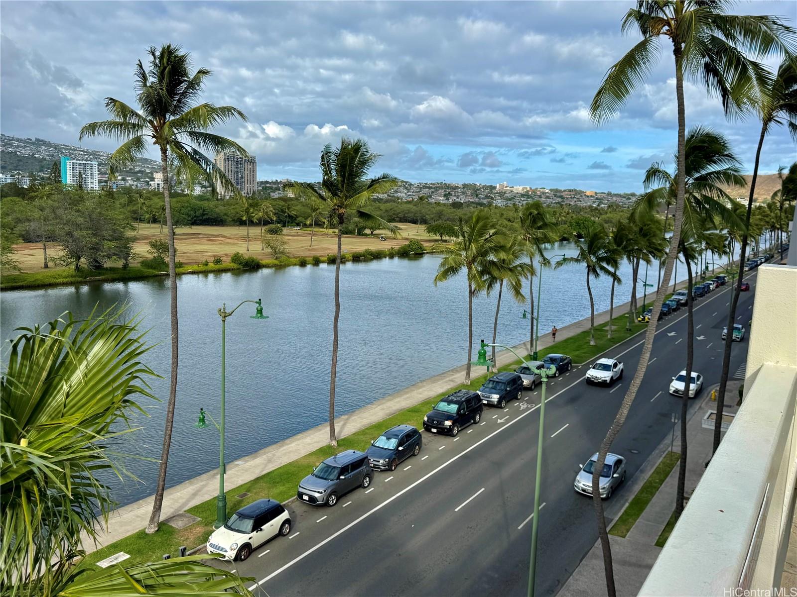Photo 20 of 25