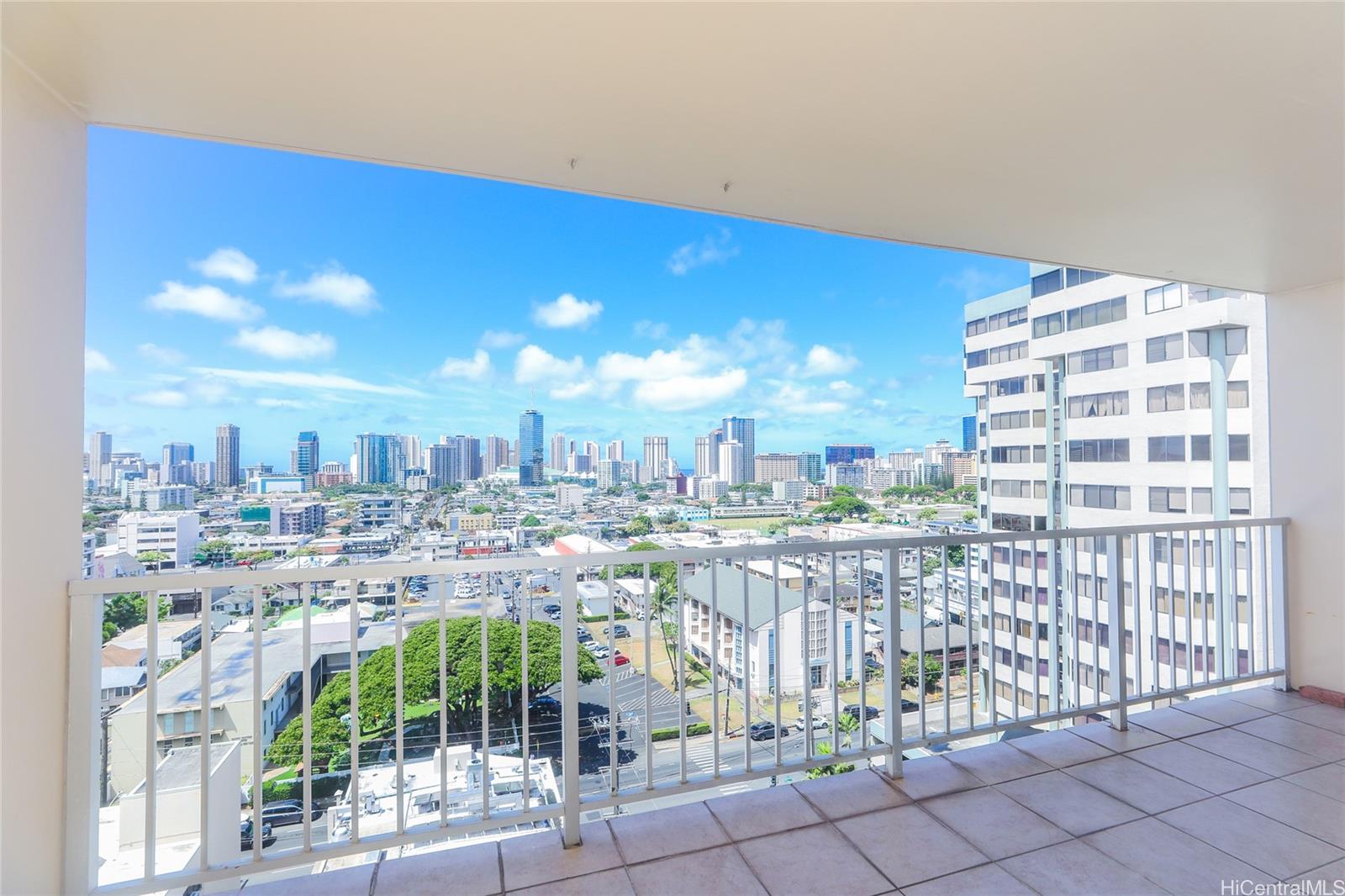 1215 Alexander Street  Unit 1201