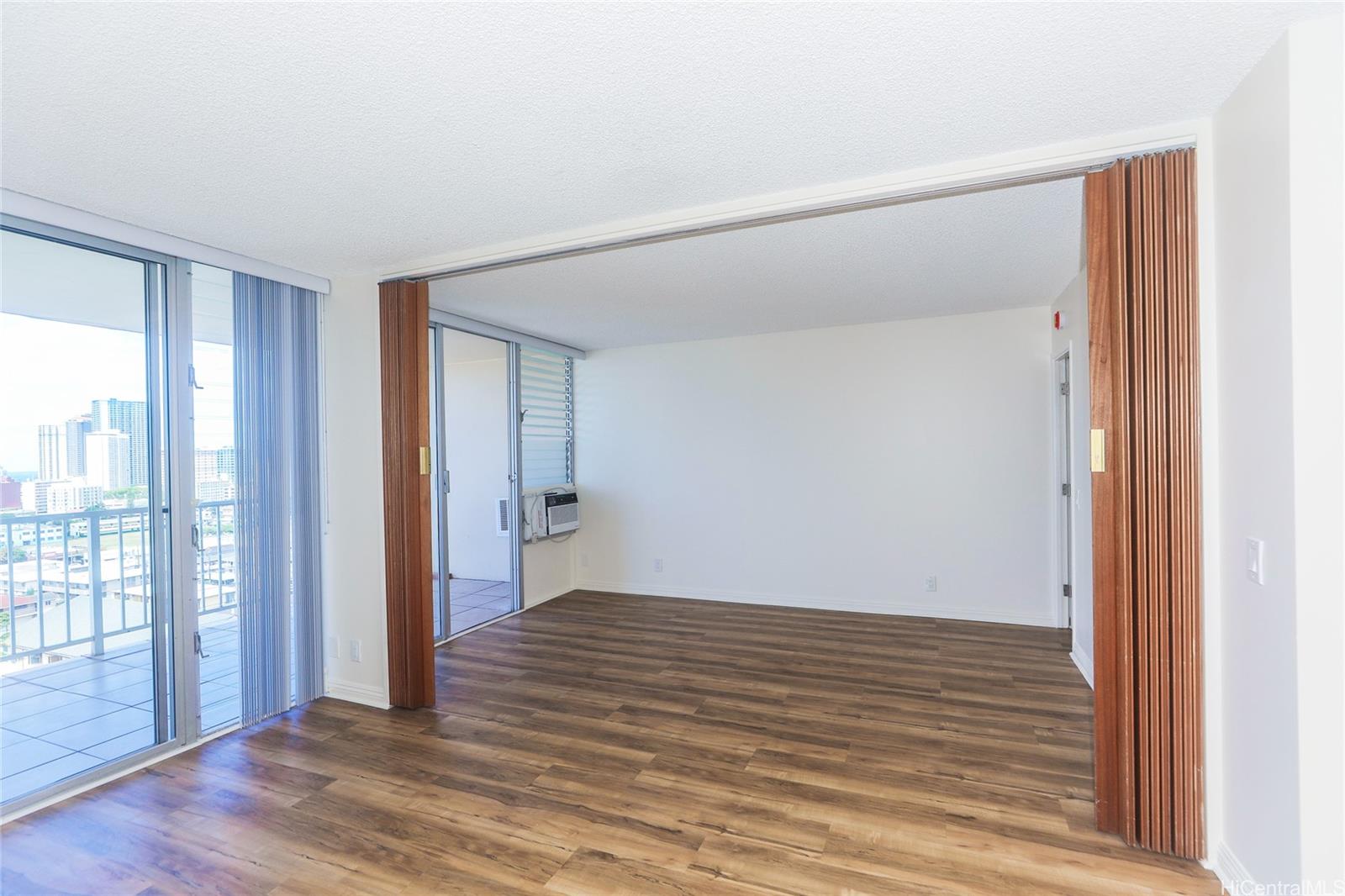 1215 Alexander Street  Unit 1201