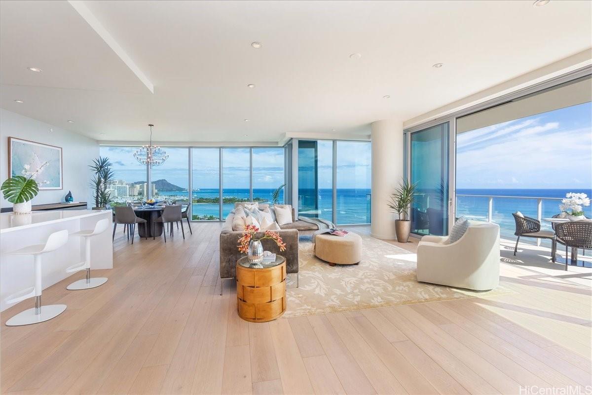 1118 Ala Moana Boulevard 2000/2002
