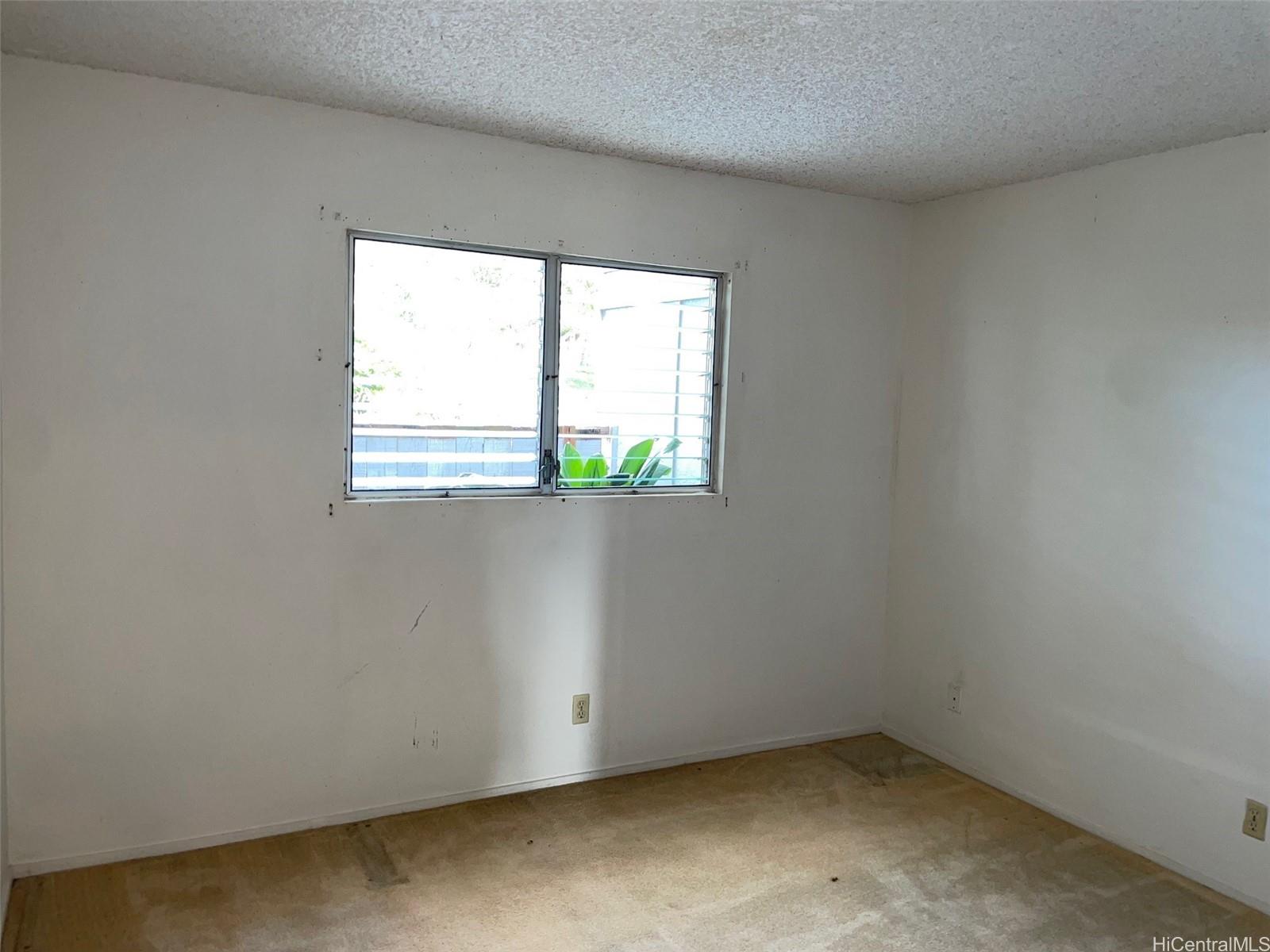 Photo 7 of 20
