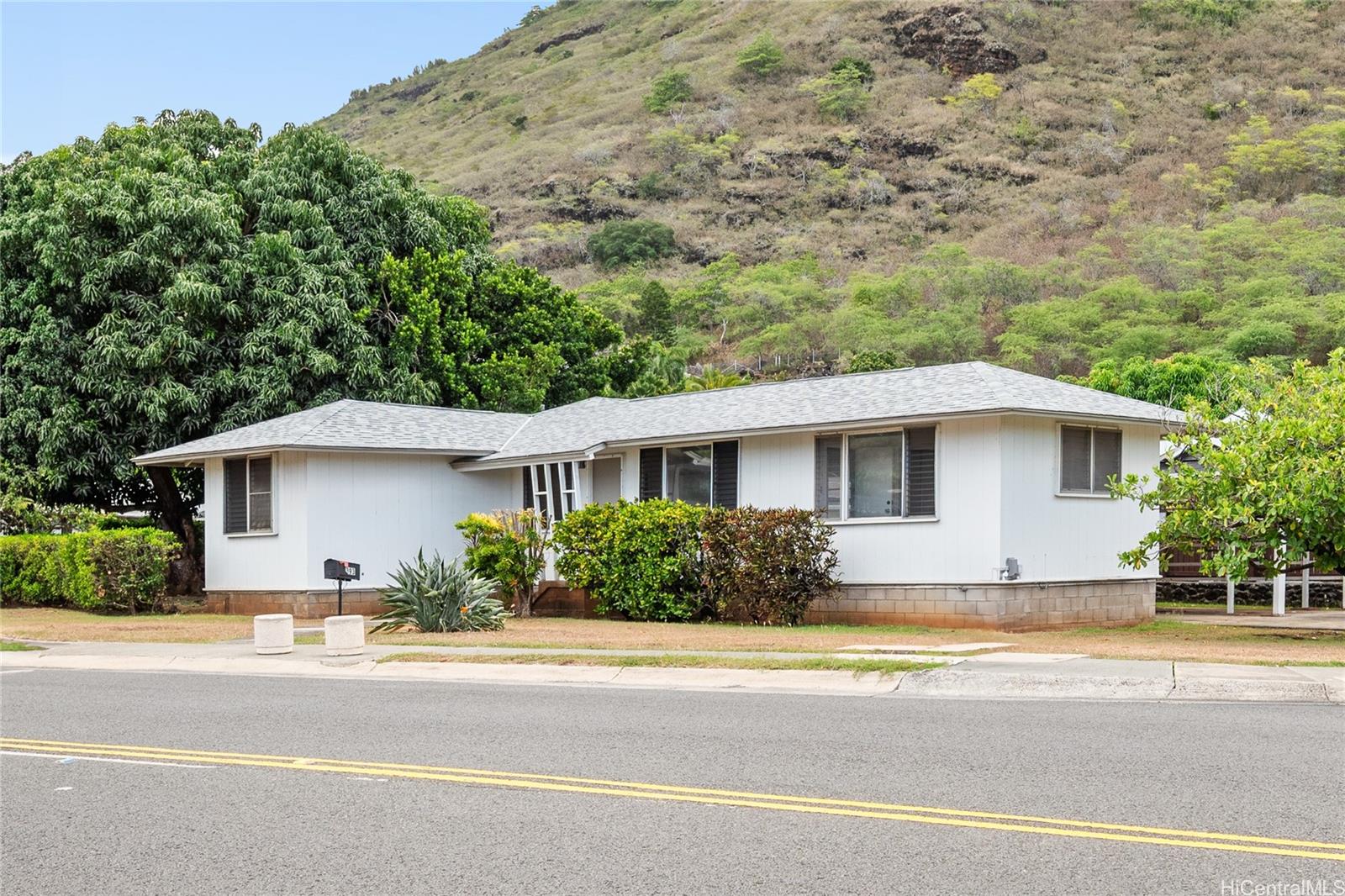 393 E Hind Drive