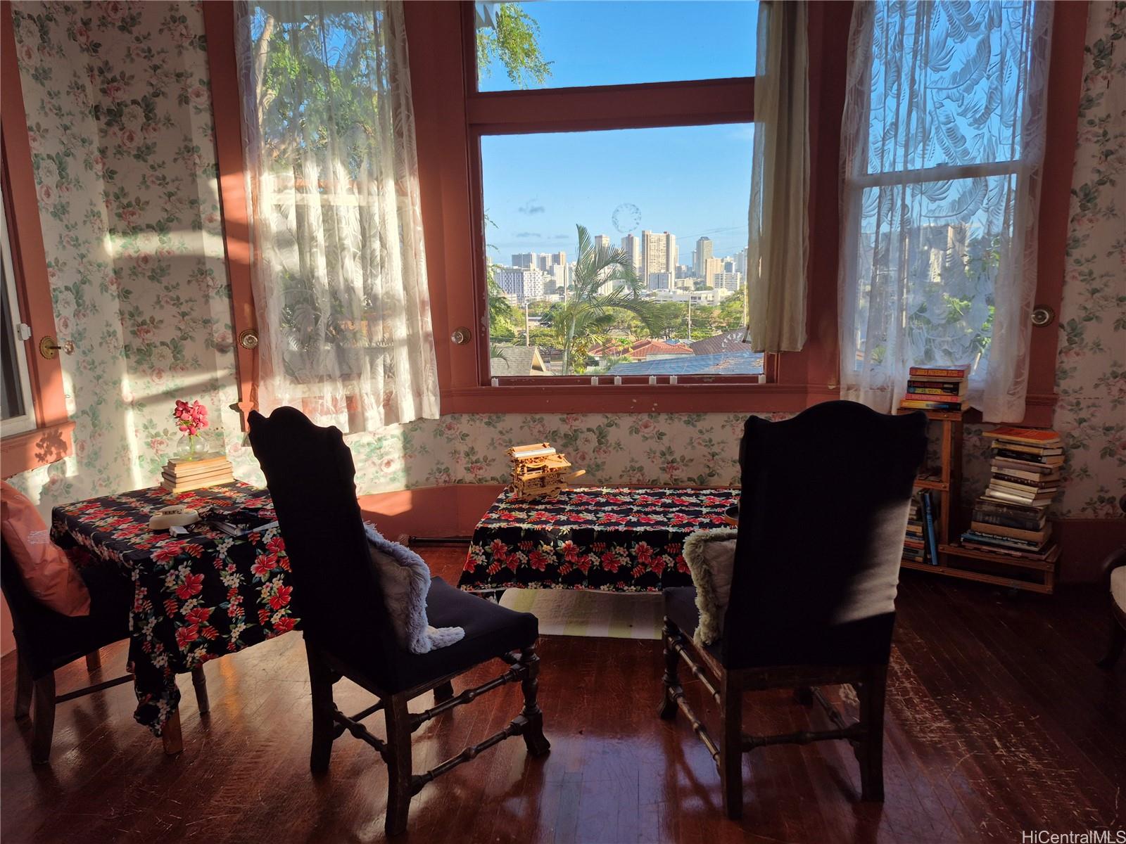 2001 Vancouver Drive