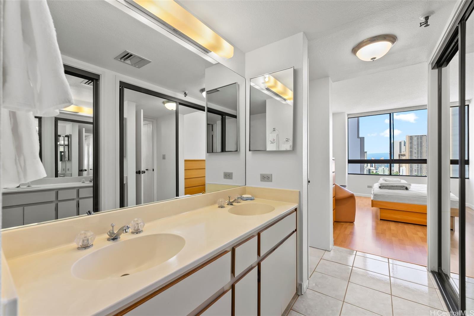 2499 Kapiolani Boulevard  Unit 2109