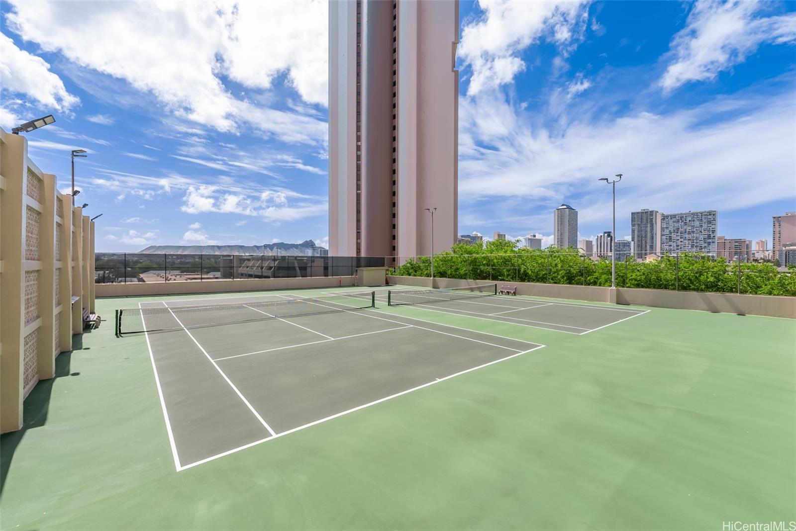2499 Kapiolani Boulevard  Unit 2109