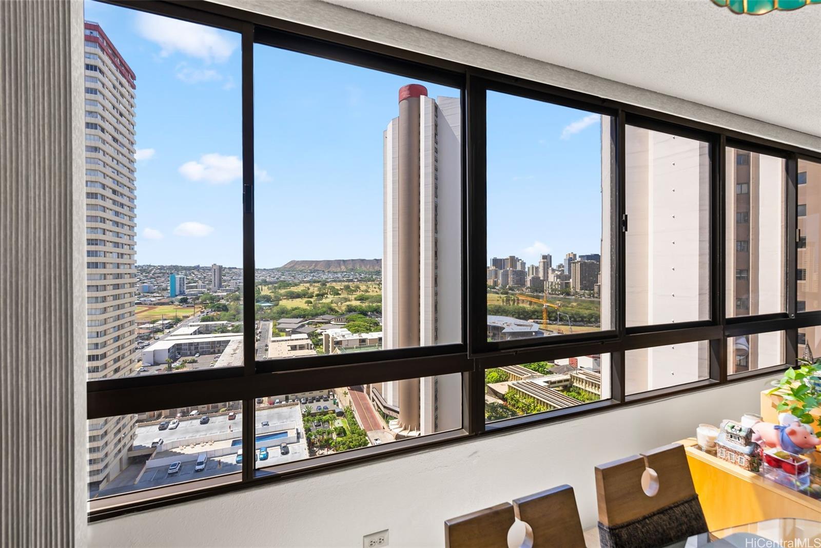 2499 Kapiolani Boulevard  Unit 2109
