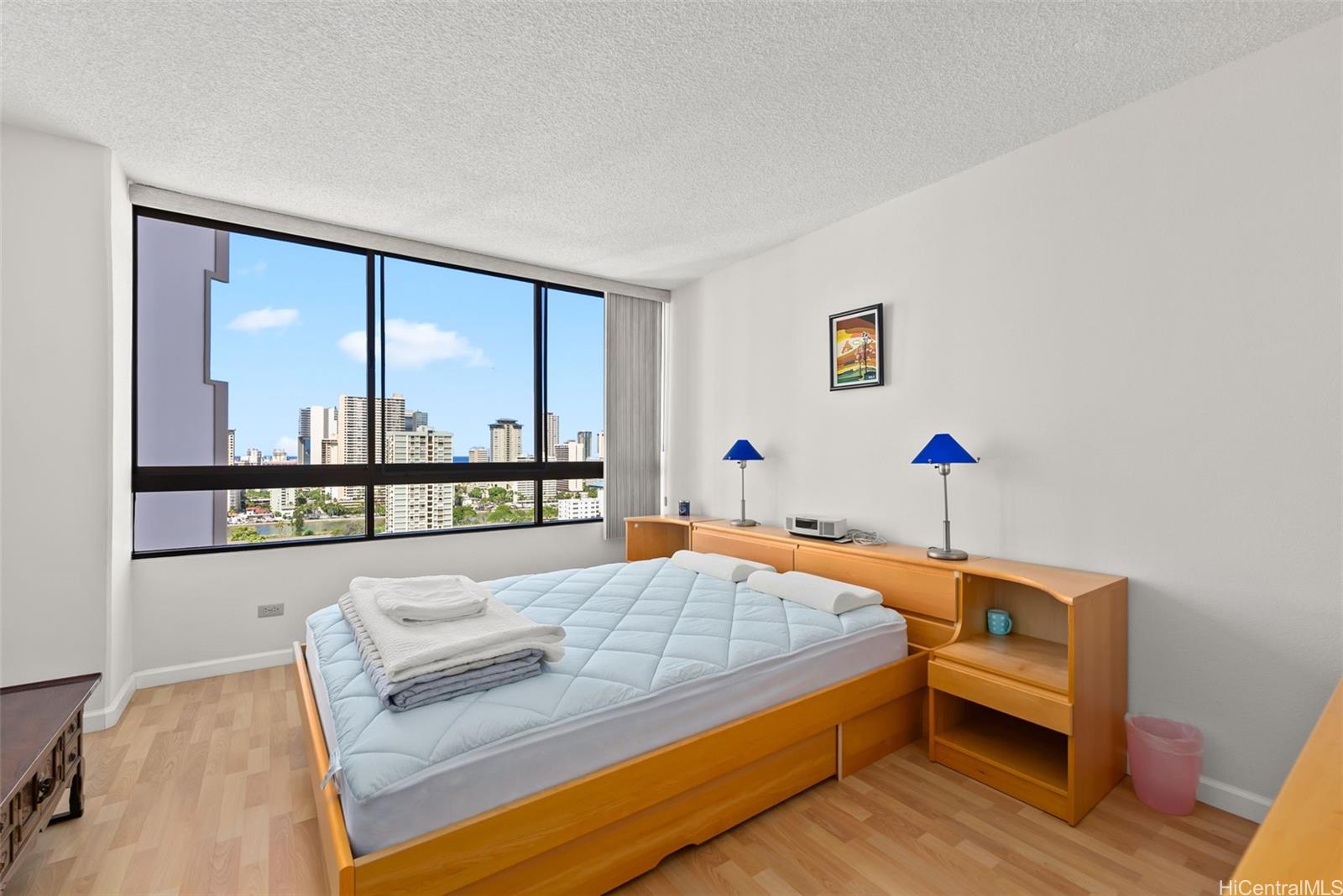 2499 Kapiolani Boulevard  Unit 2109