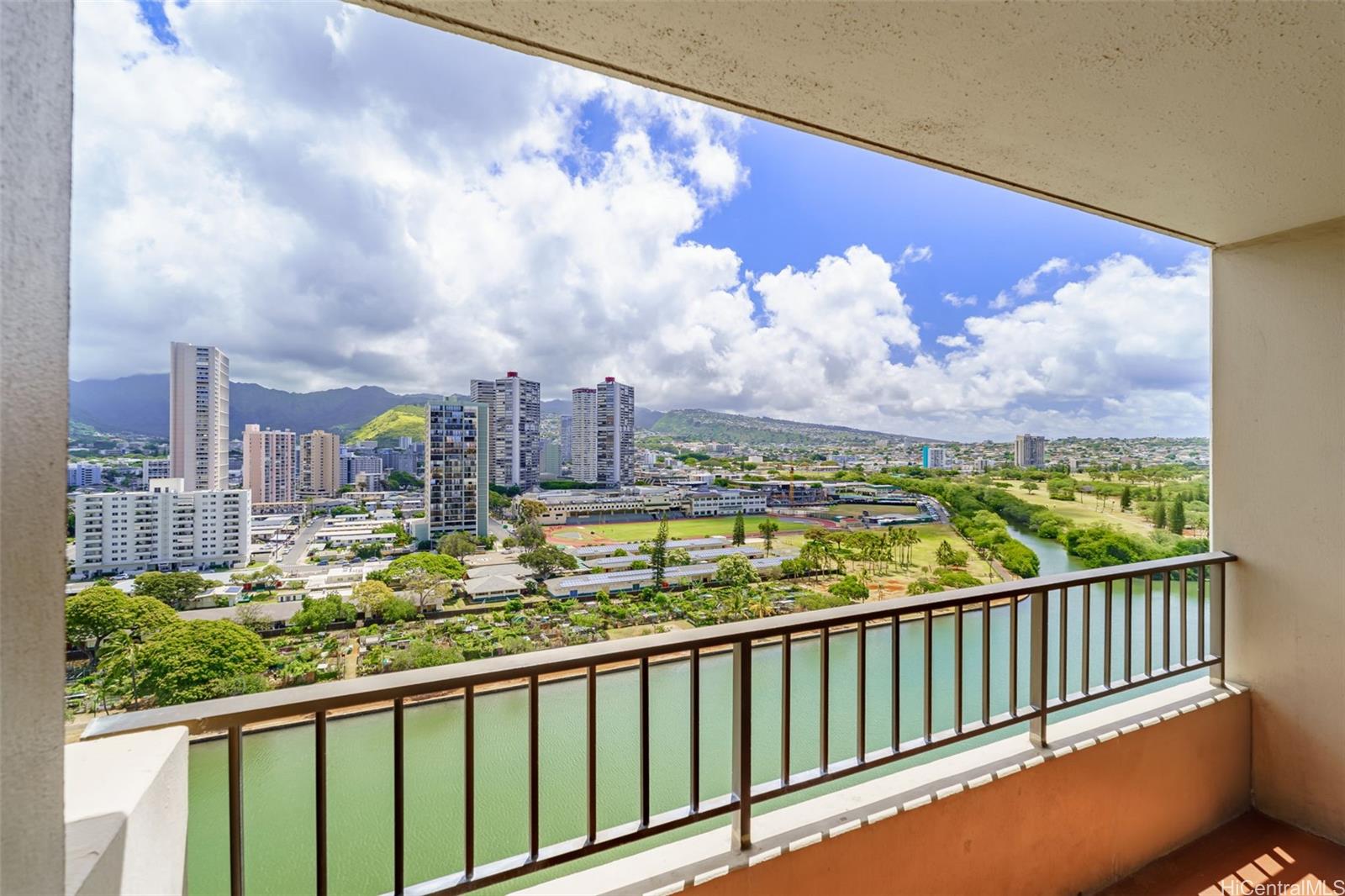 2121 Ala Wai Boulevard 1902