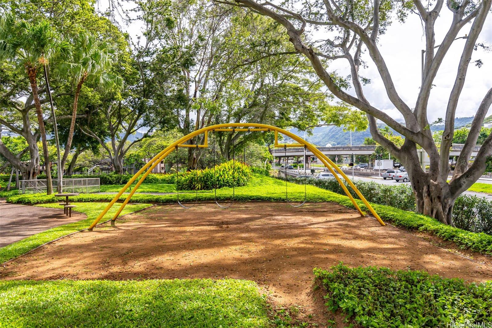 1519 Nuuanu Avenue  Unit 947