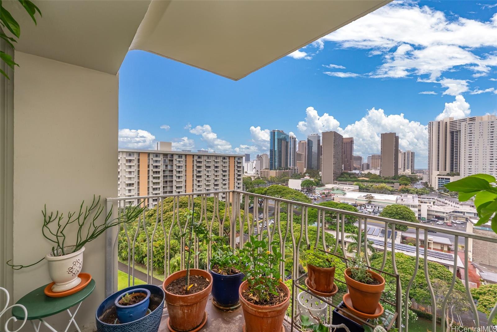 1519 Nuuanu Avenue  Unit 947