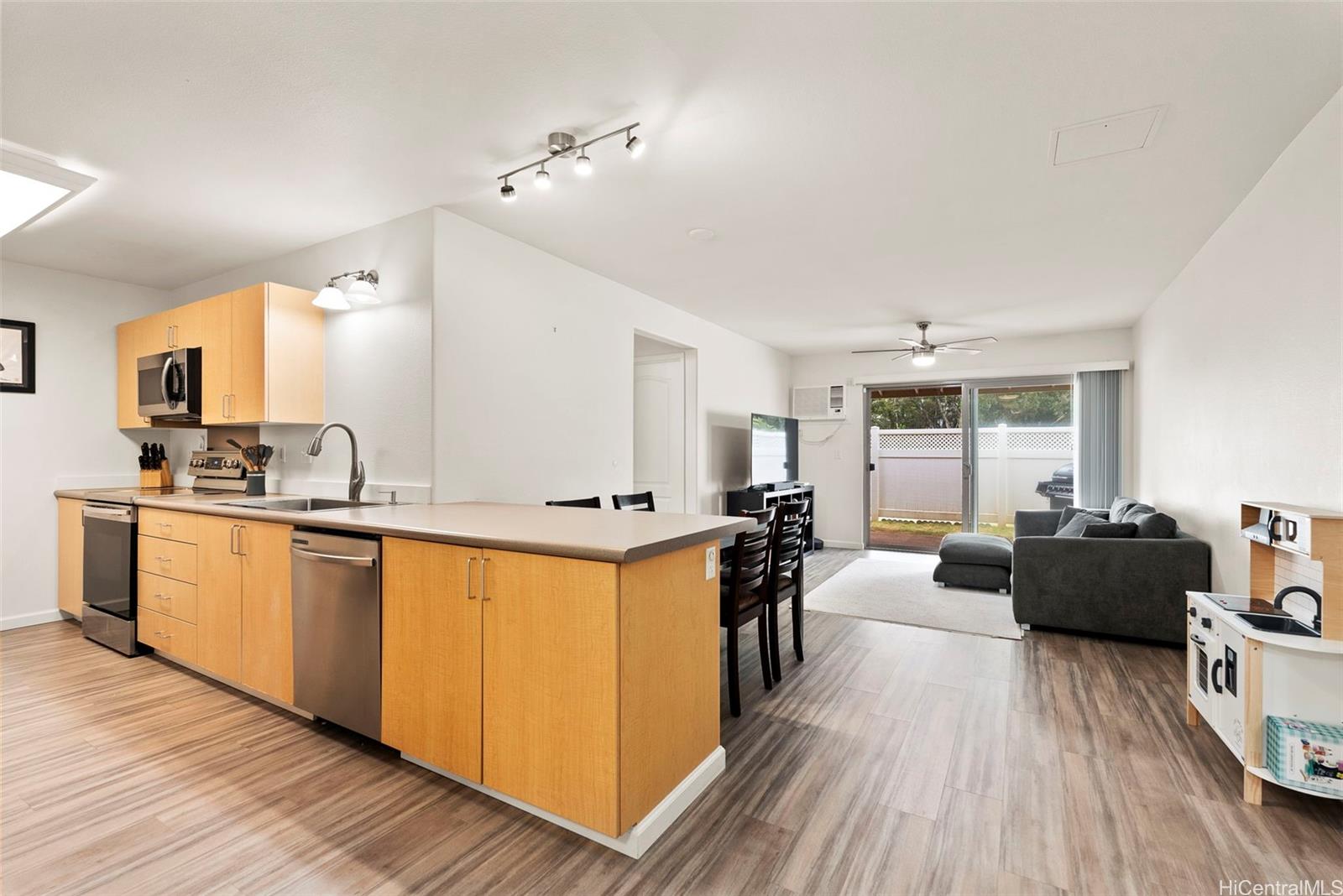 95-963 Ukuwai Street 3802