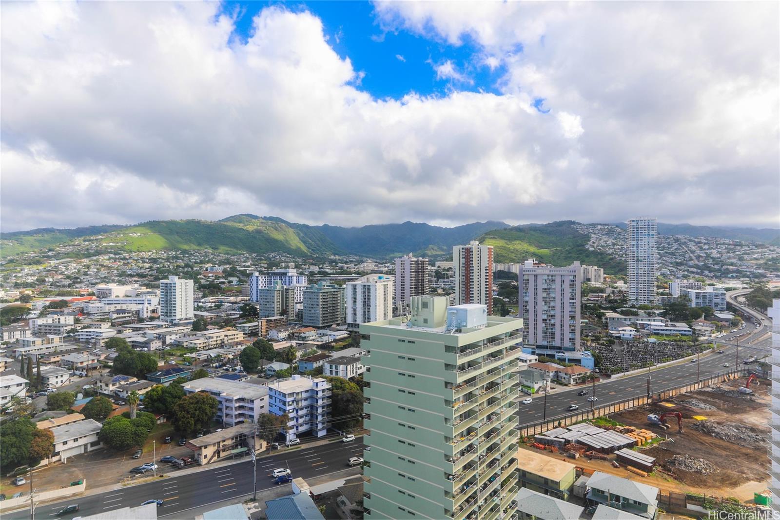 2525 Date Street  Unit 2303