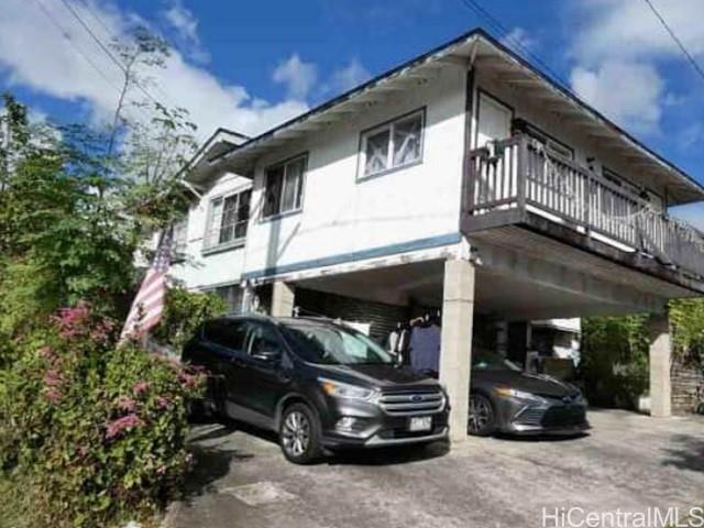 1731 Aupuni Street 1