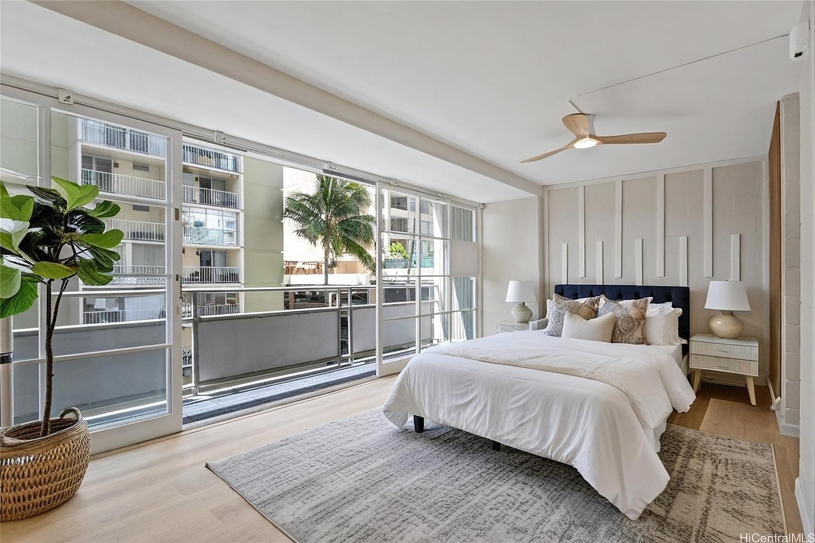 445 Kaiolu Street  Unit 401