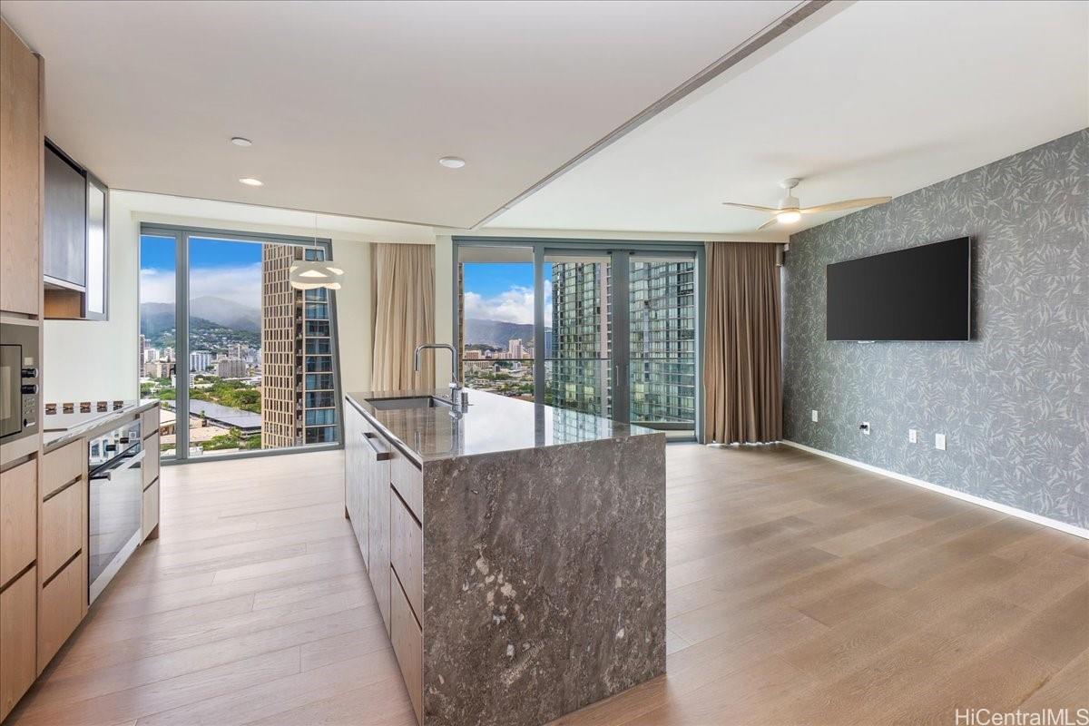 1000 Auahi Street 2510