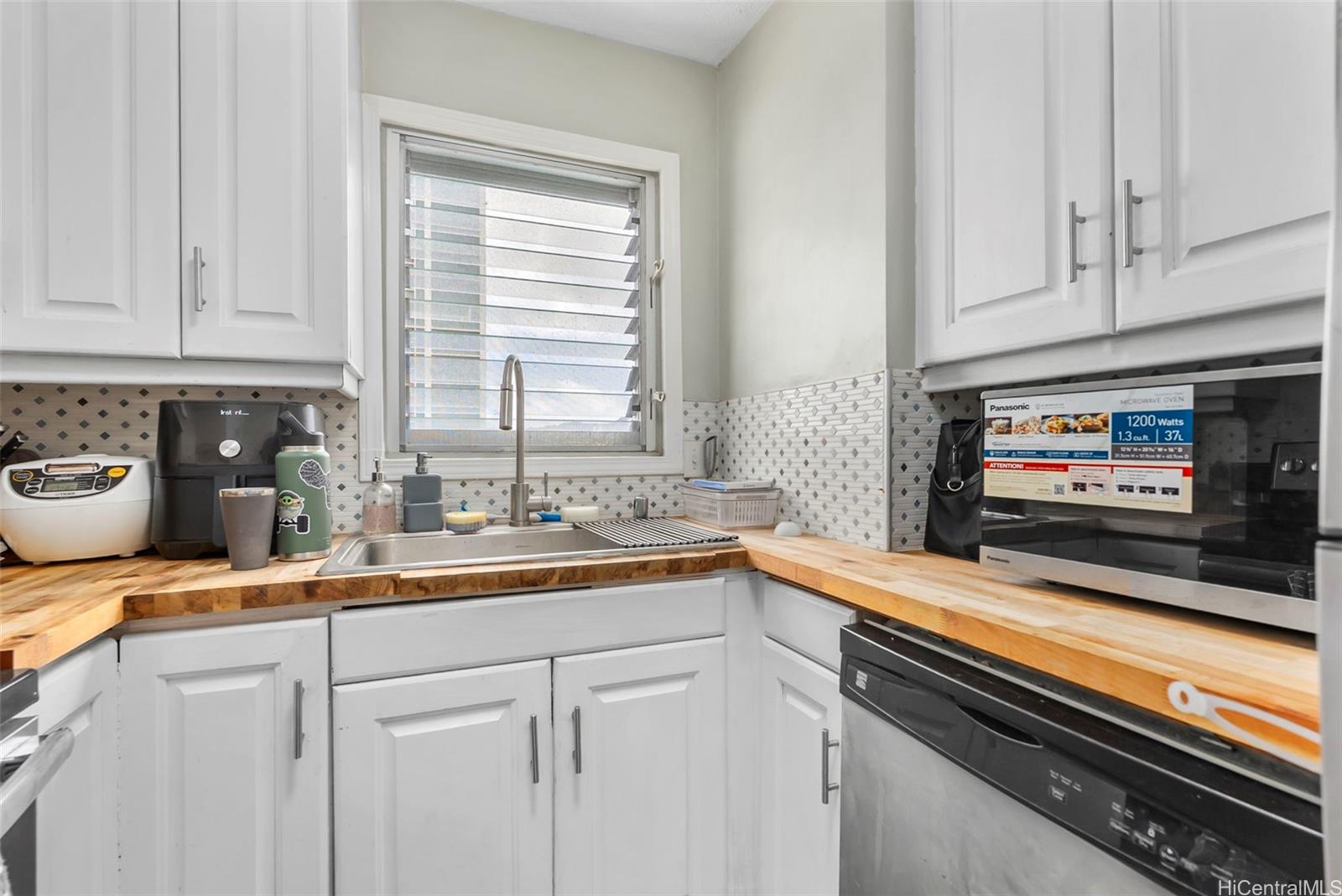 509 University Avenue  Unit 1001