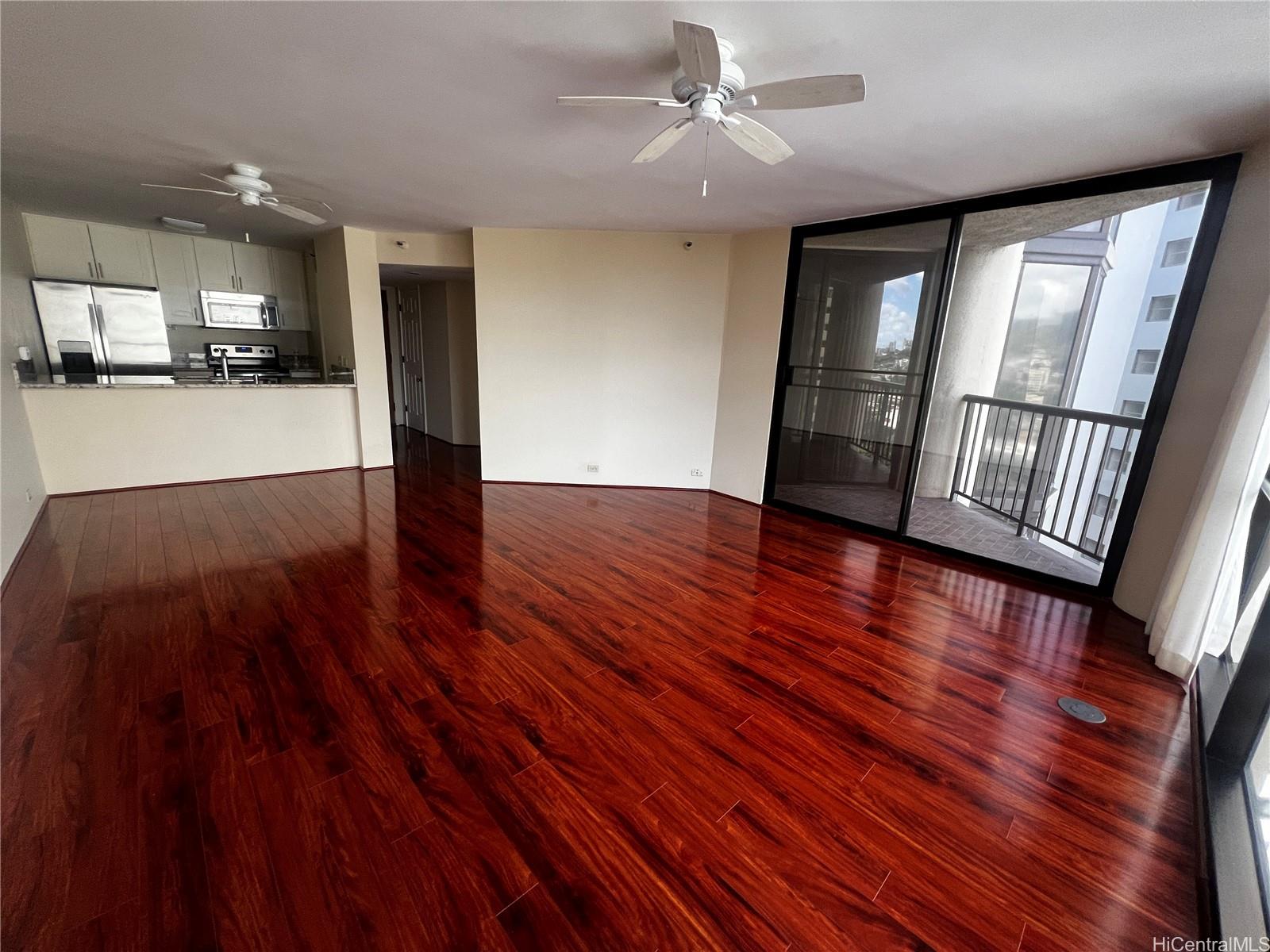 60 N Beretania Street 1606