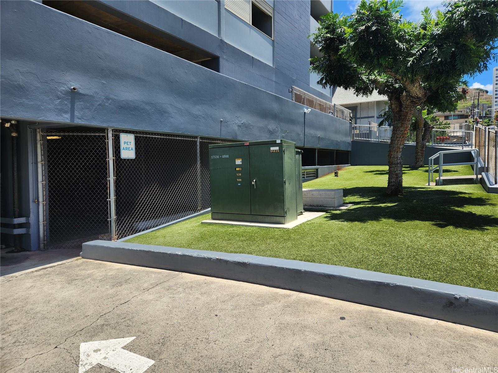 Photo 15 of 20