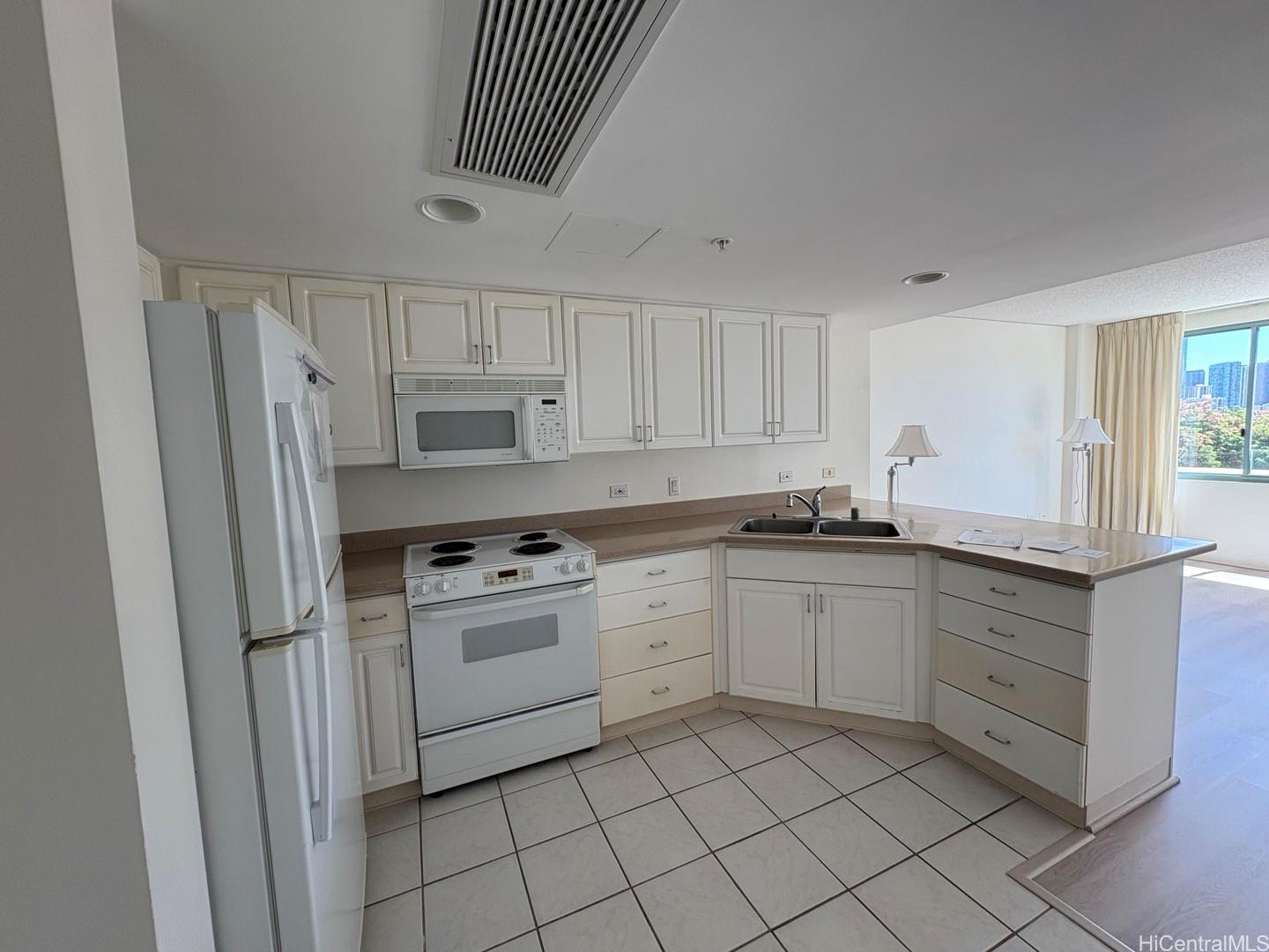 1314 Kalakaua Avenue 304