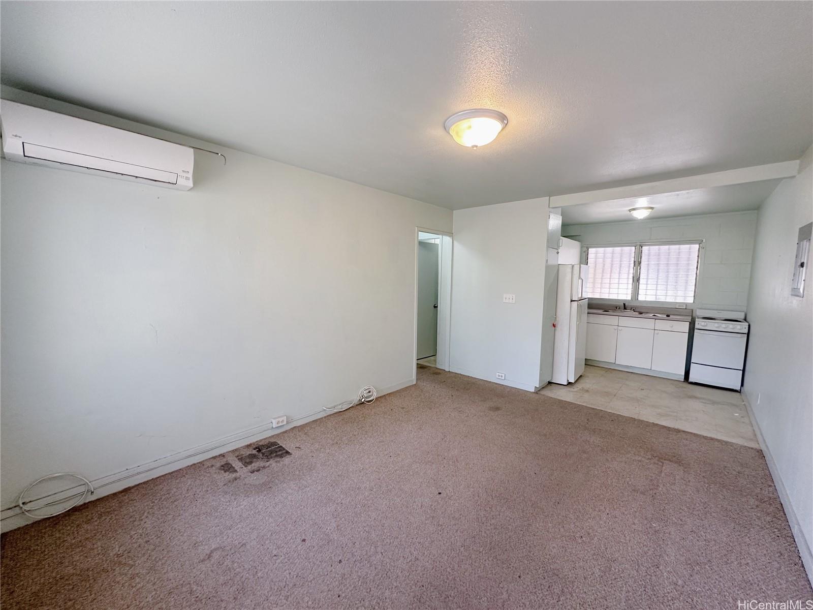 Photo 6 of 13