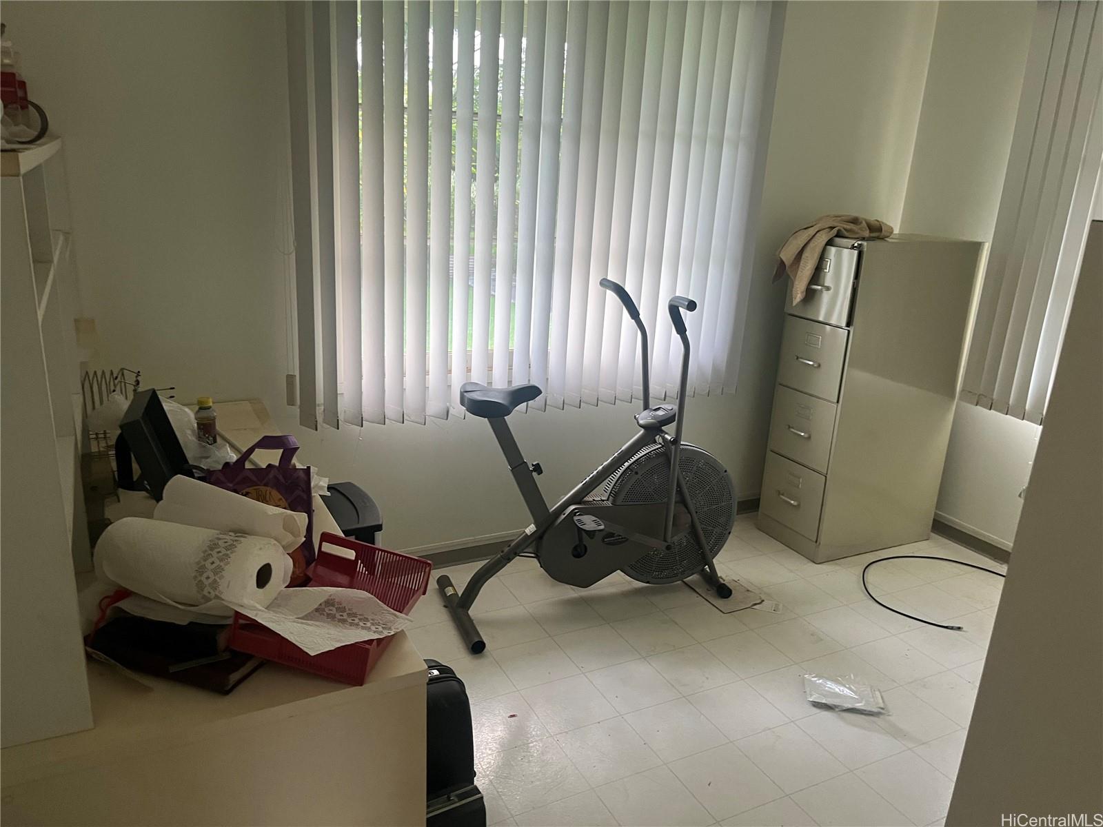 Photo 20 of 25