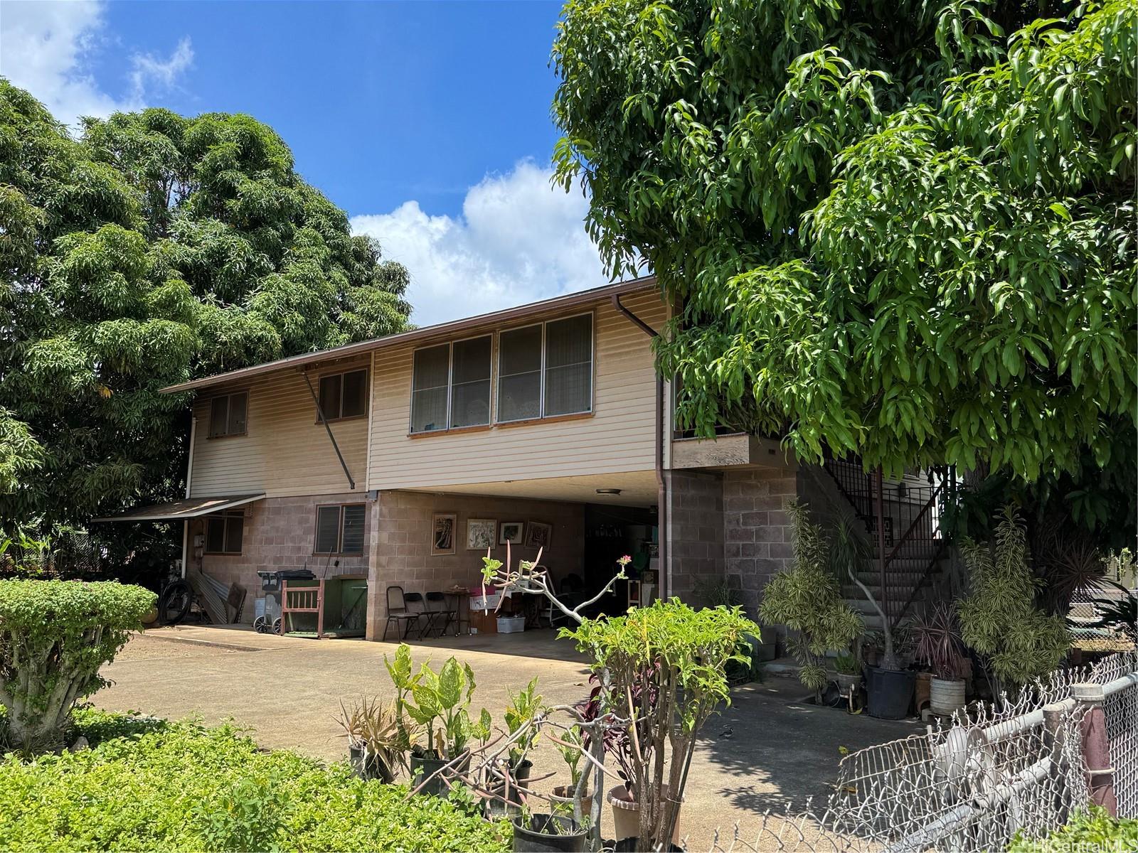 1916 Kaumualii Street