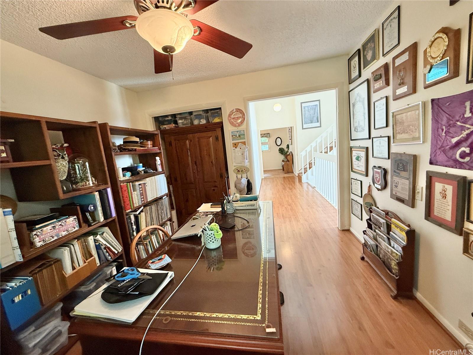 Photo 20 of 25