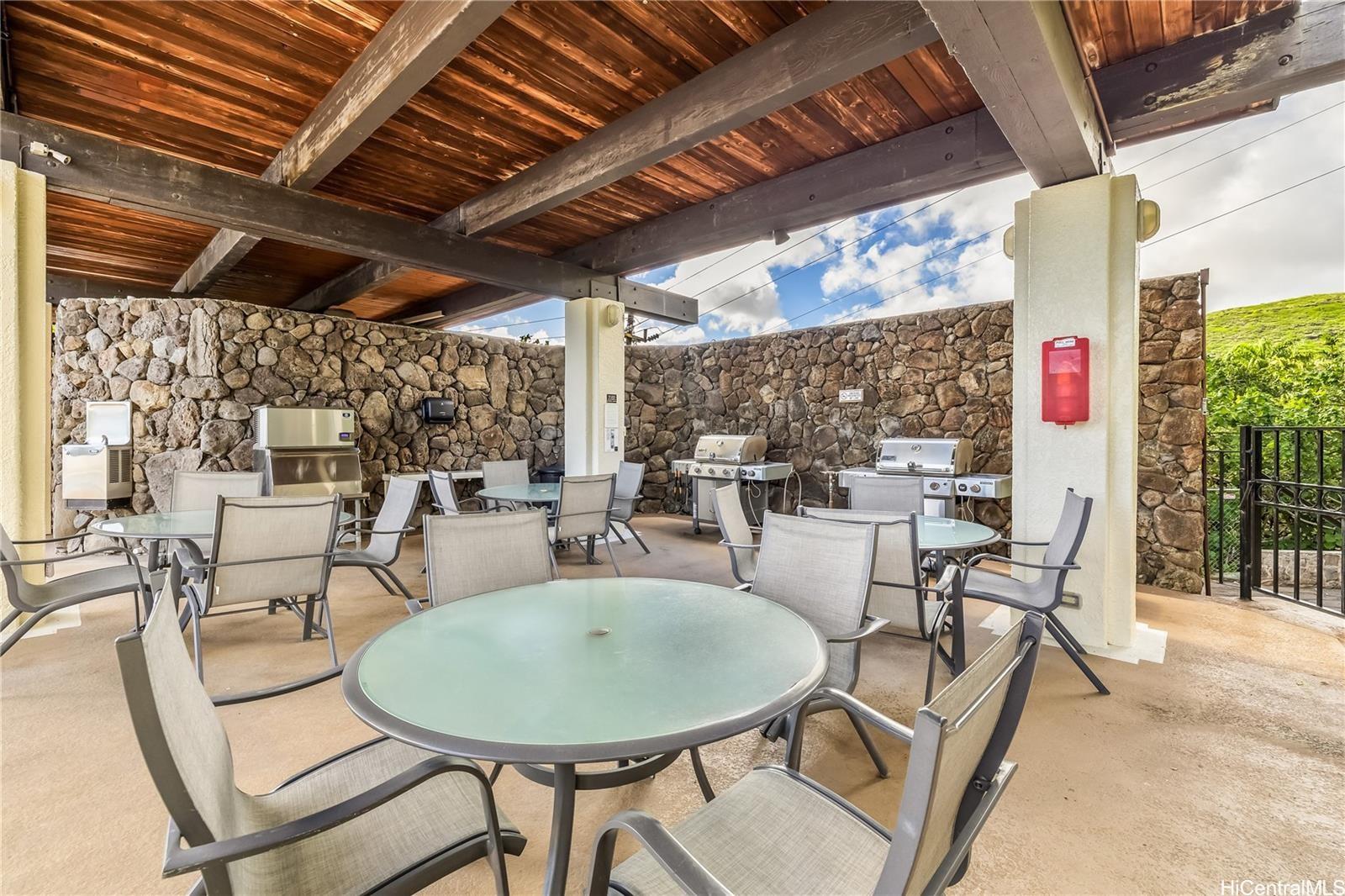 250 Kawaihae Street  Unit 1D