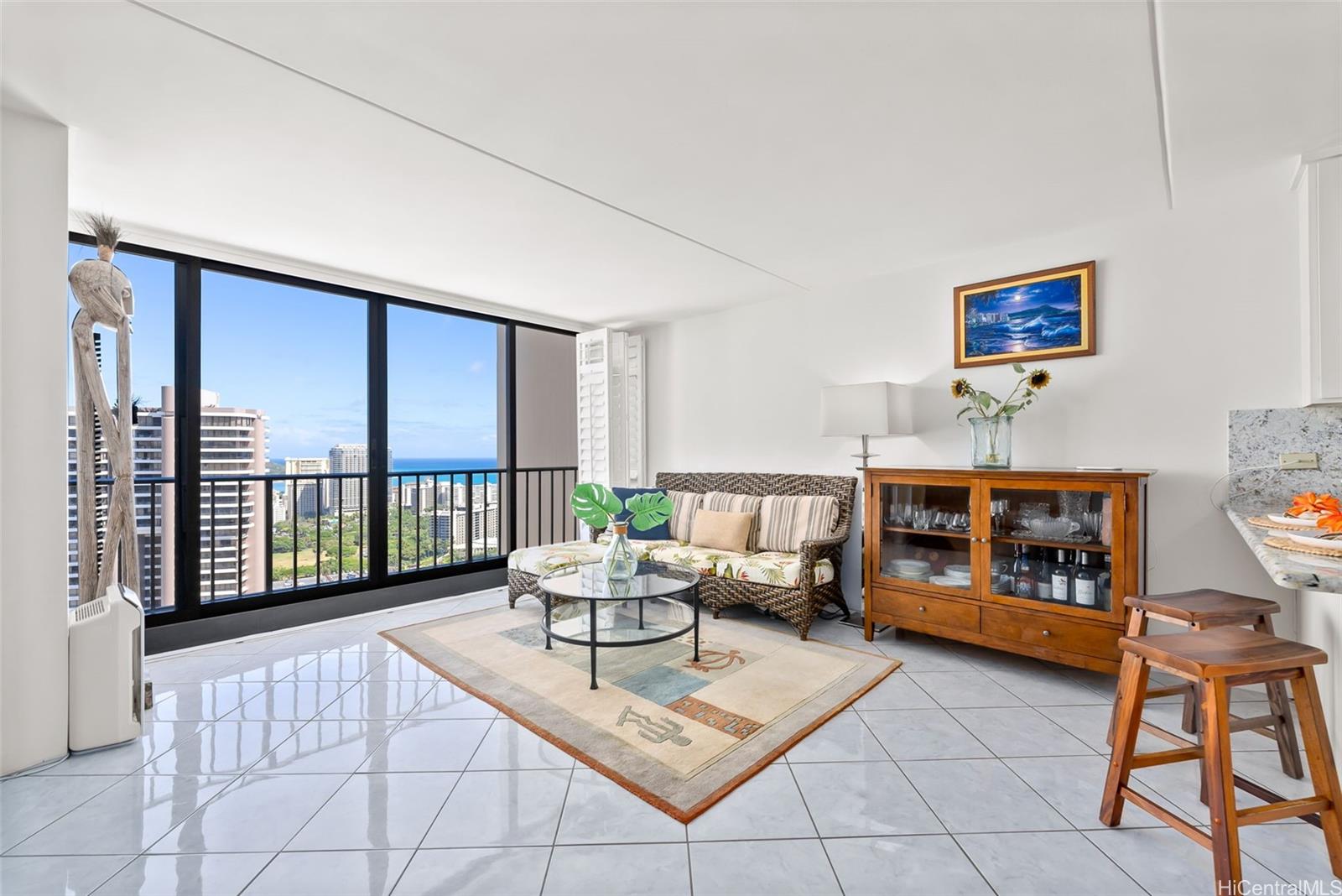 411 Hobron Lane 3801