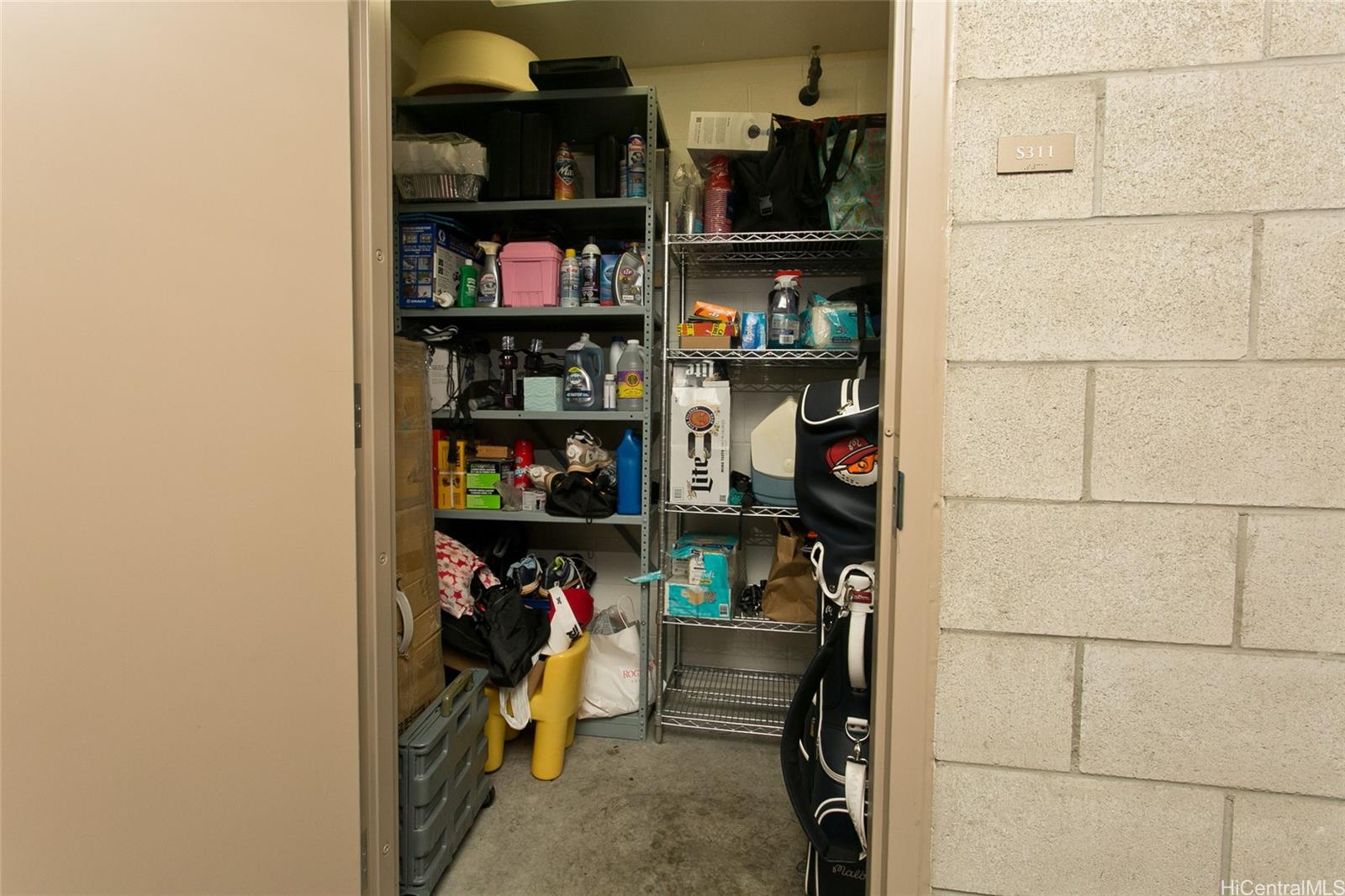 Photo 17 of 25