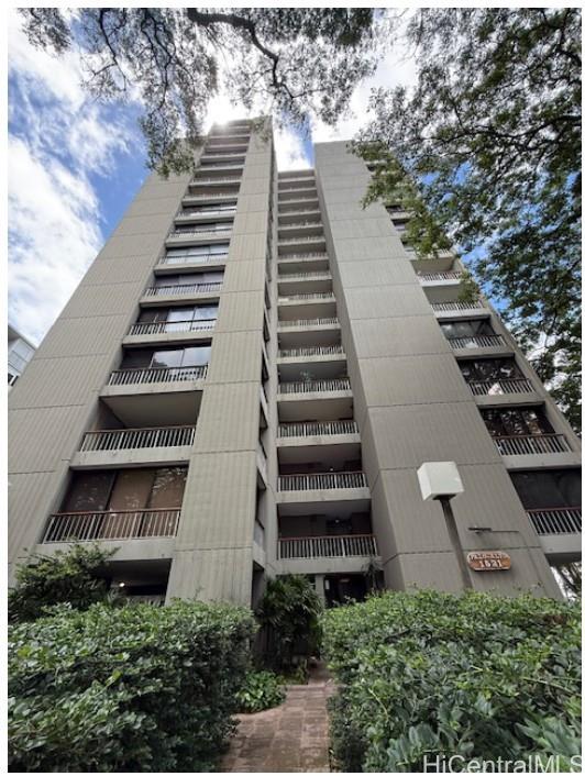 1521 Punahou Street 1501