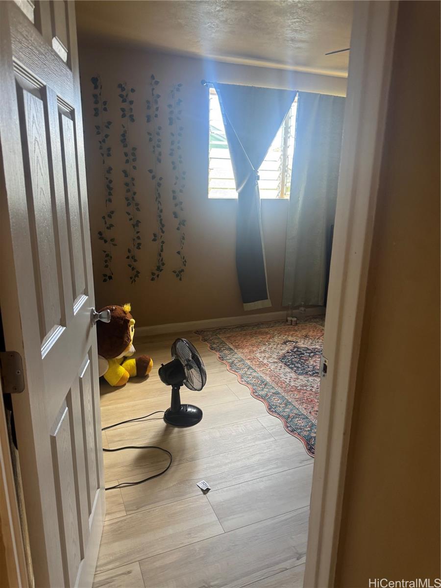 Photo 10 of 12