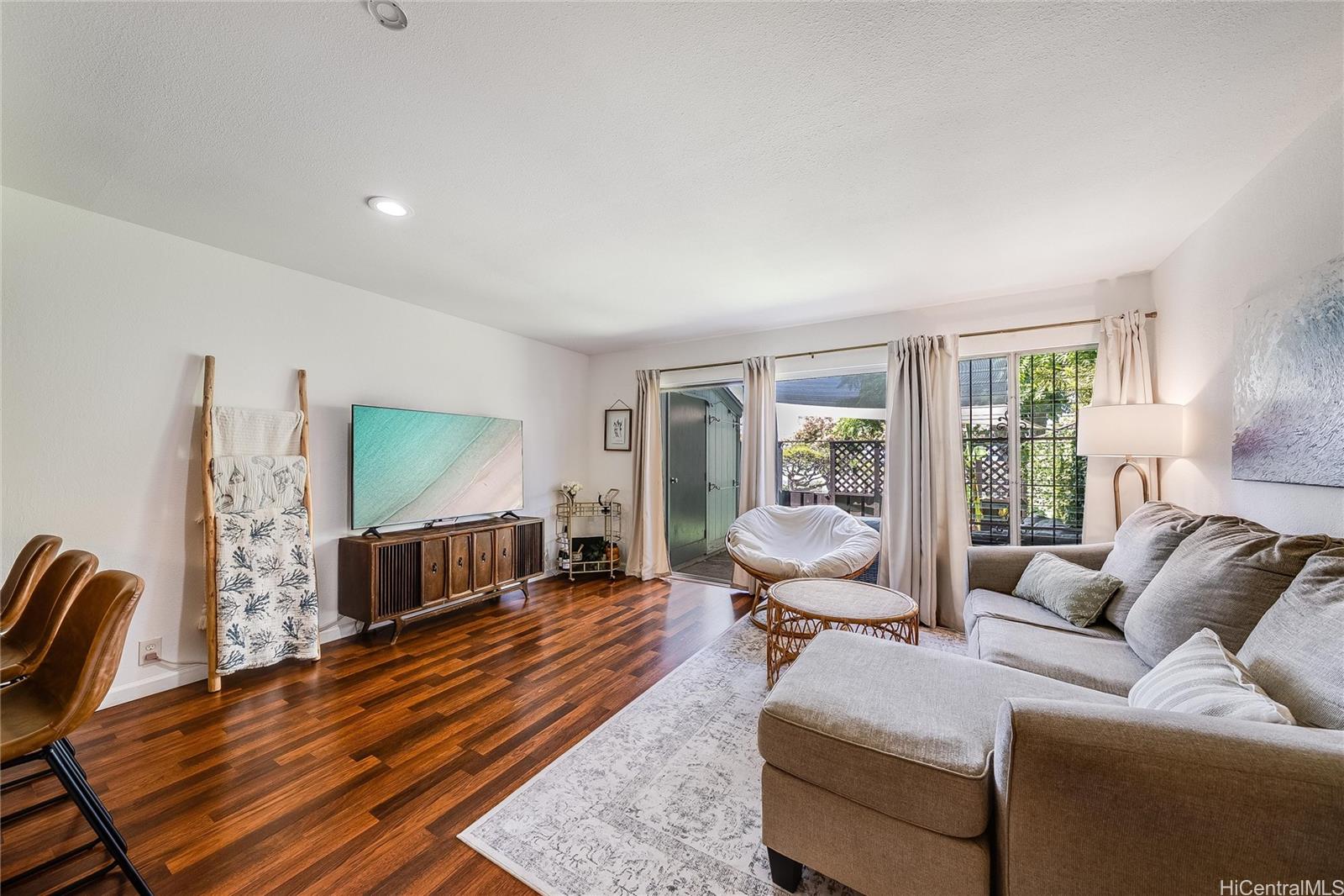 92-984 Panana Street 10