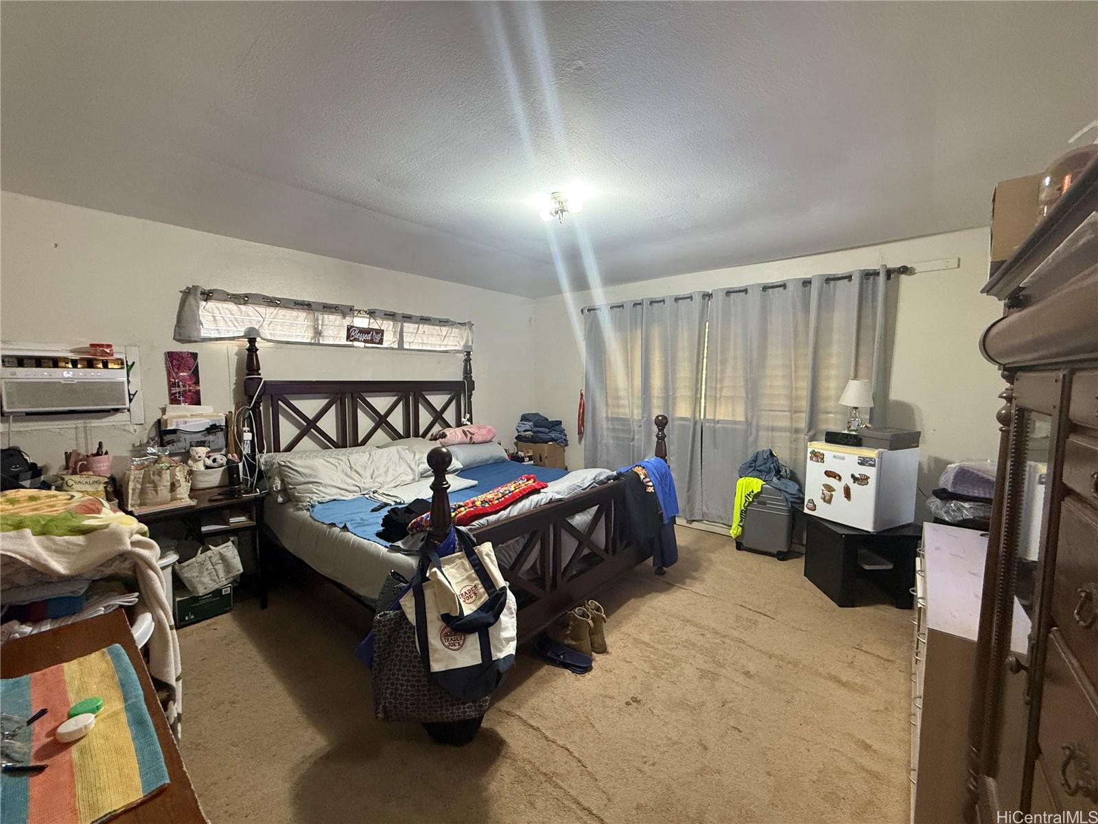 Photo 20 of 25