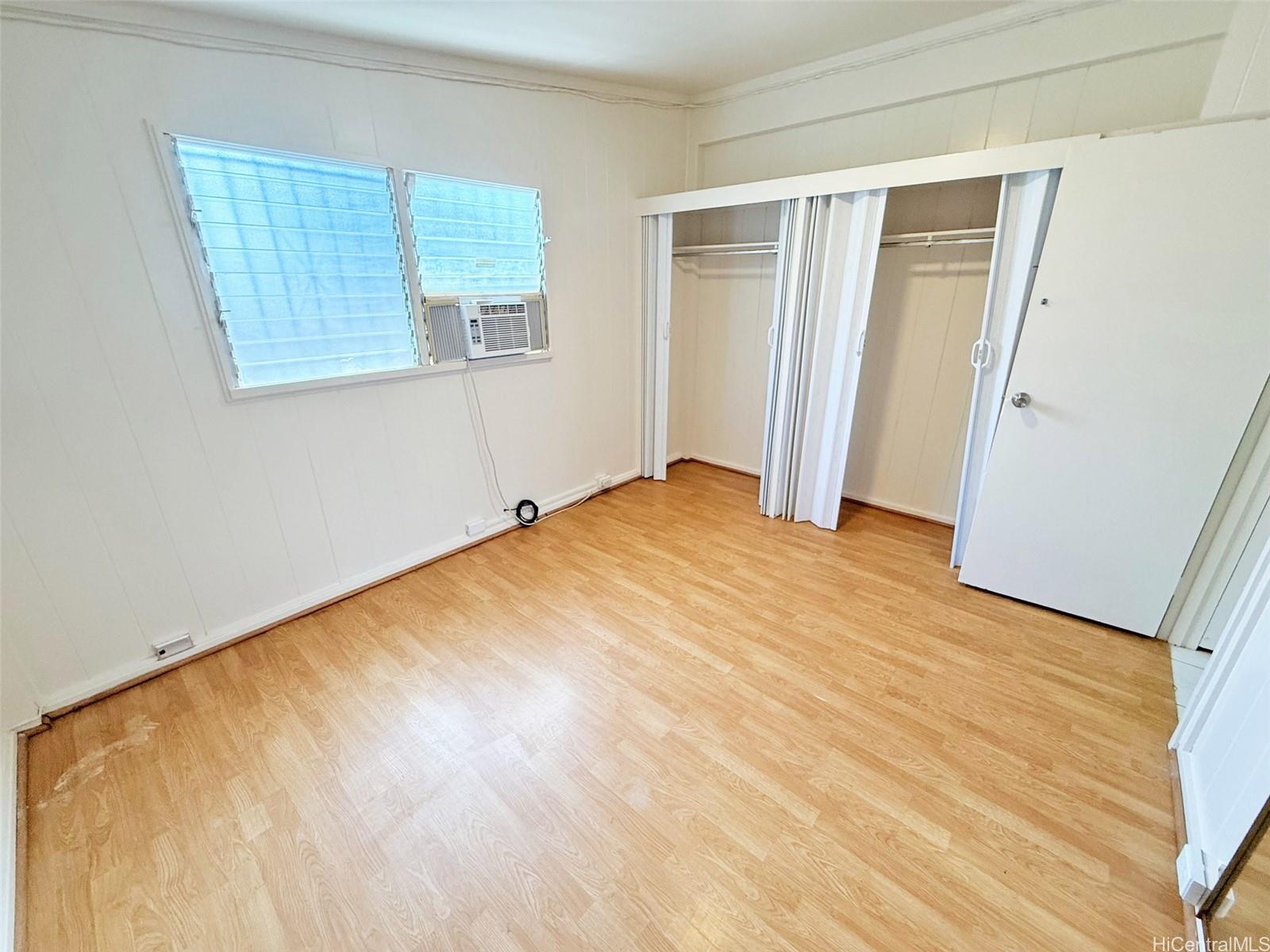 Photo 20 of 23