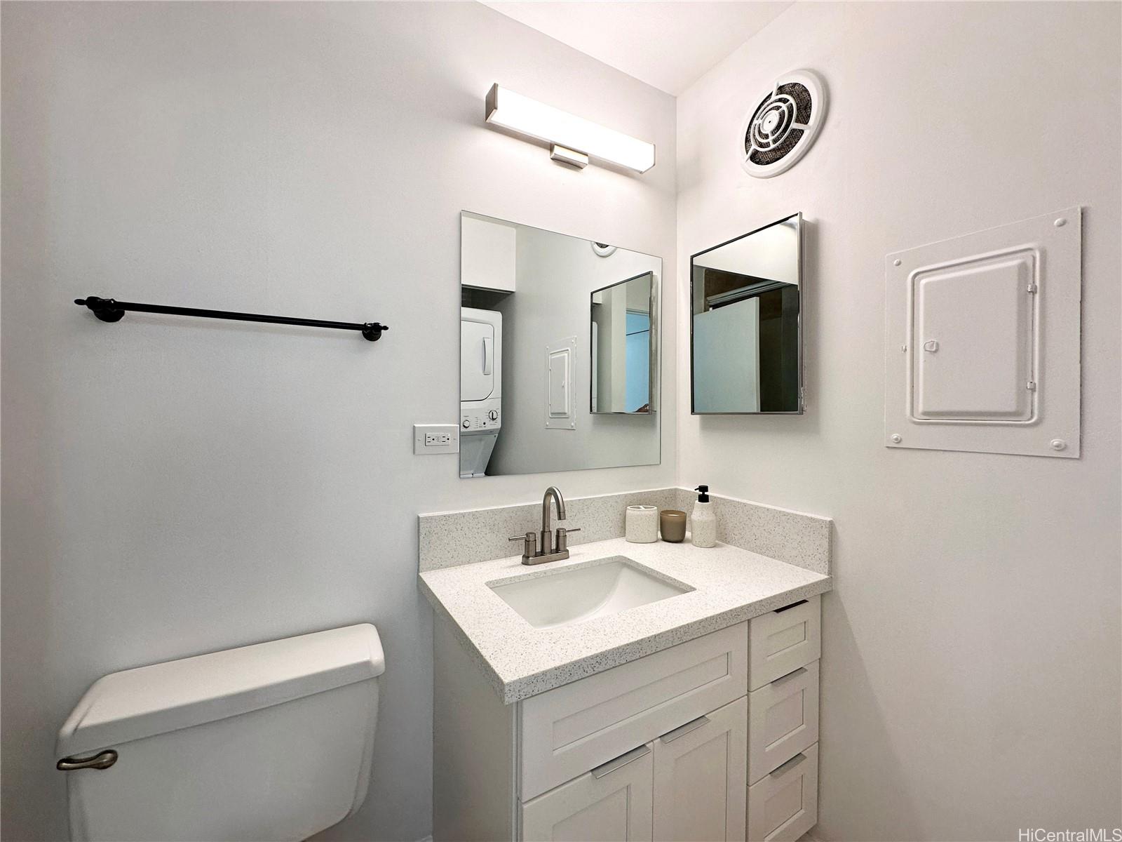3045 Ala Napuaa Place  Unit 1814