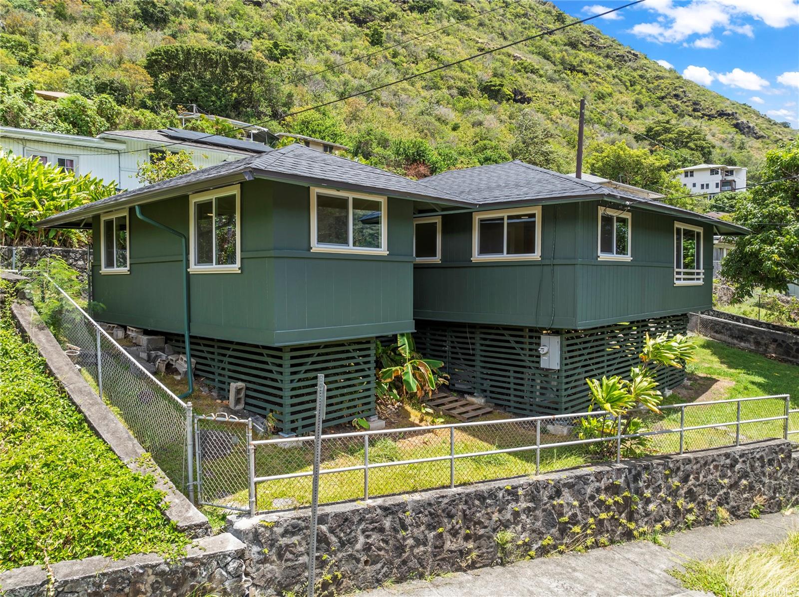 2265 Waiomao Road