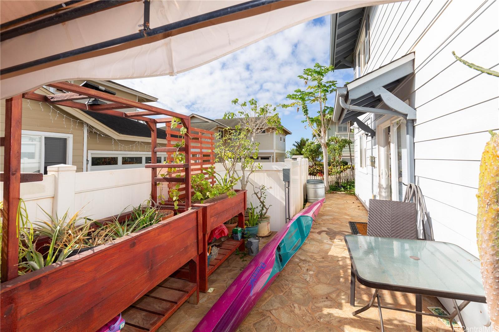 92-7049 Elele Street  Unit 83